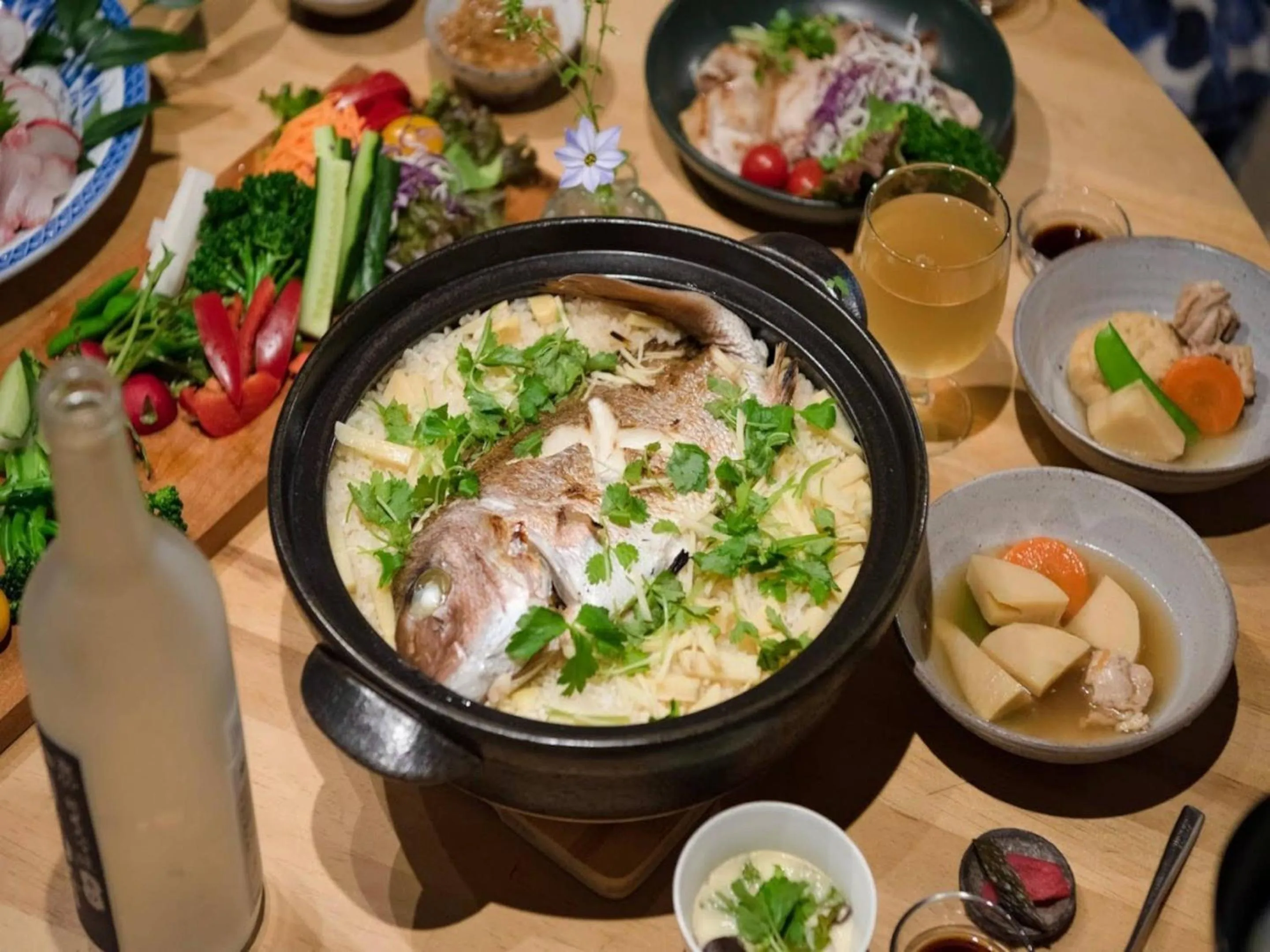 Meals in Hostel & Tatami Bar Uchikobare -内子晴れ-