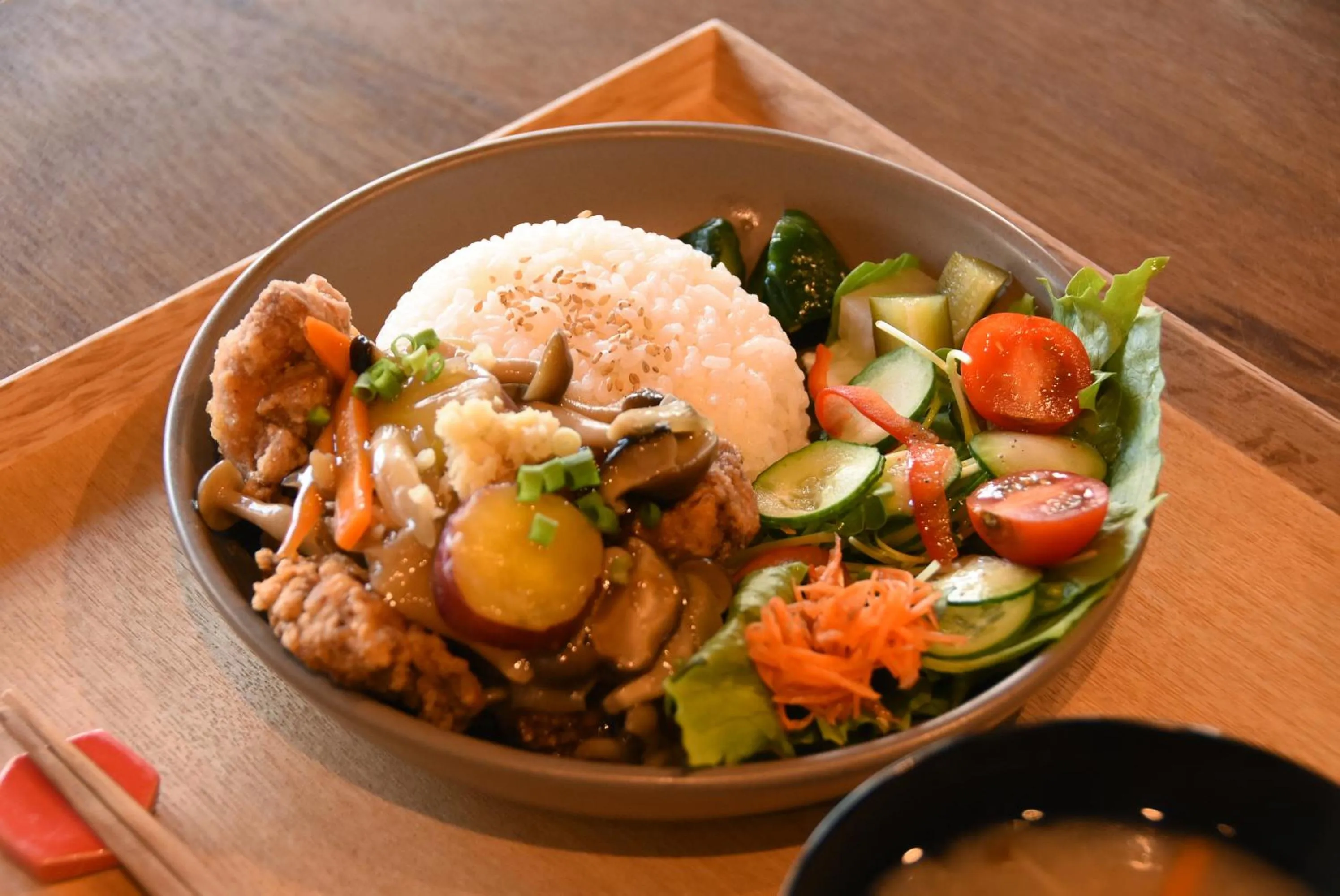 Food in Hostel & Tatami Bar Uchikobare -内子晴れ-