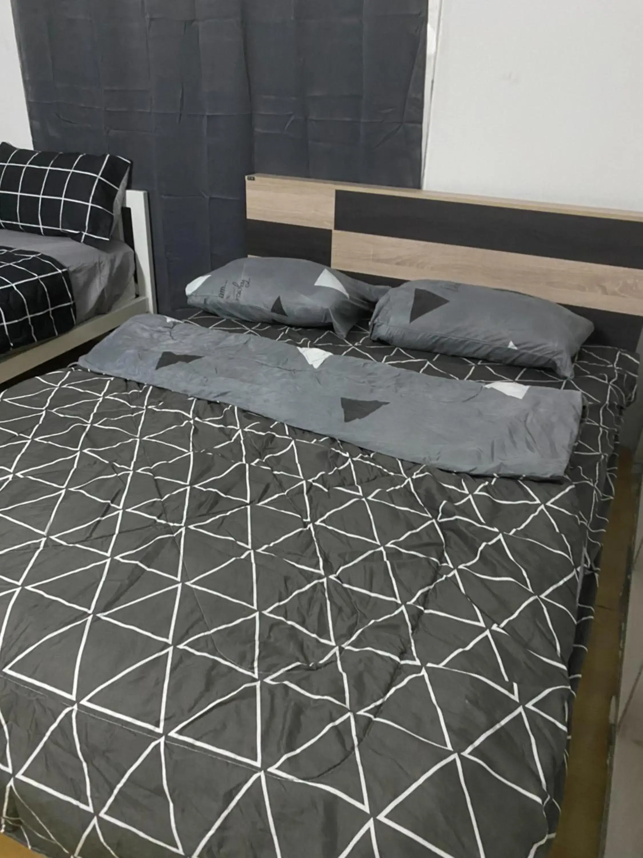 Classic Quadruple Room in Danee Hostel Classic Quadruple Room in Danee Hostel