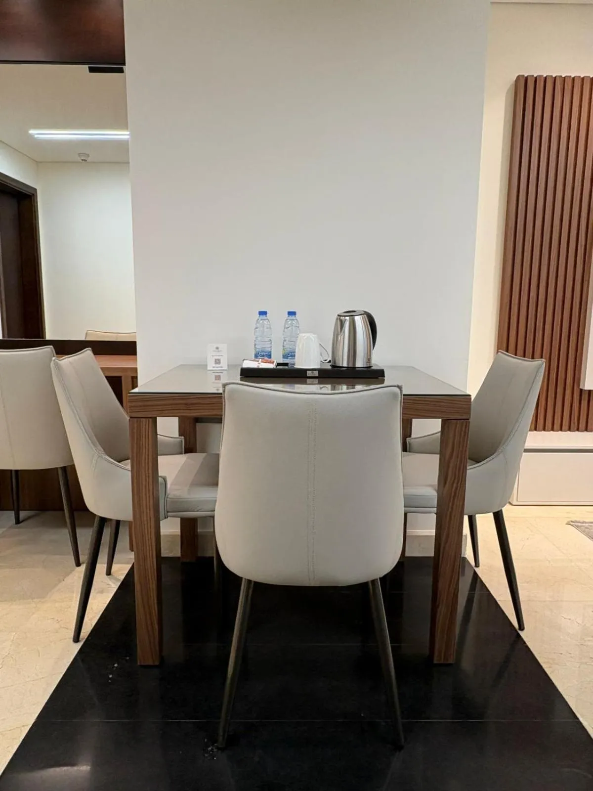 Coffee/tea facilities in Coral Beach Hotel And Resort Beirut