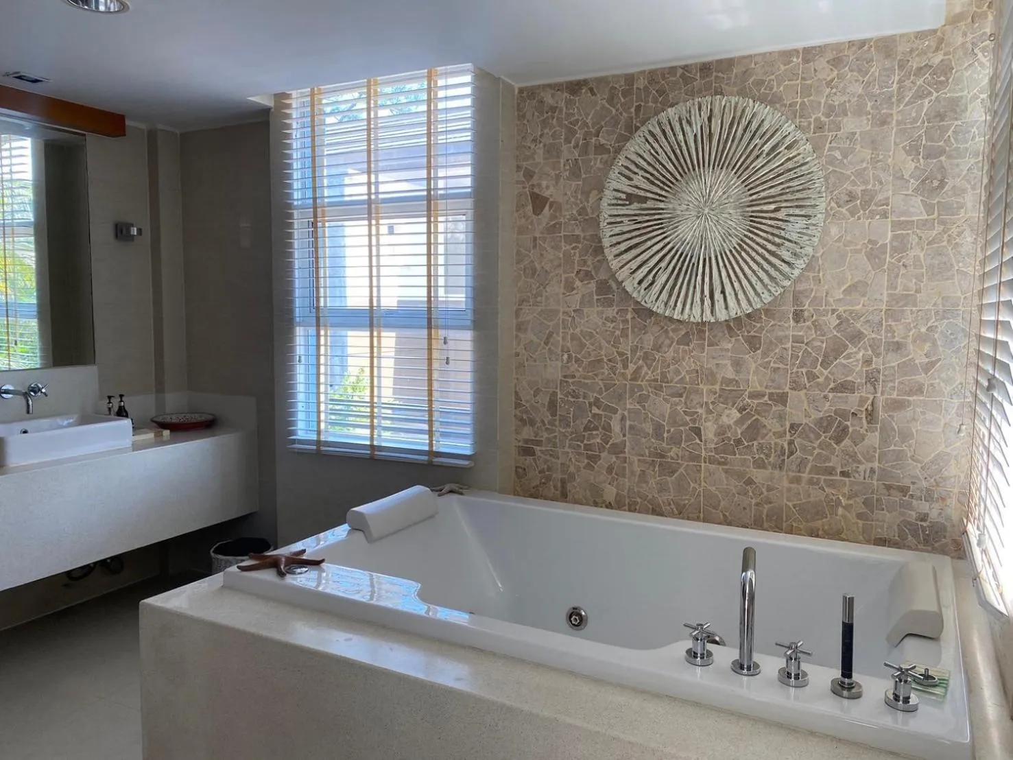 Hot Tub in Tusita Wellness Resort