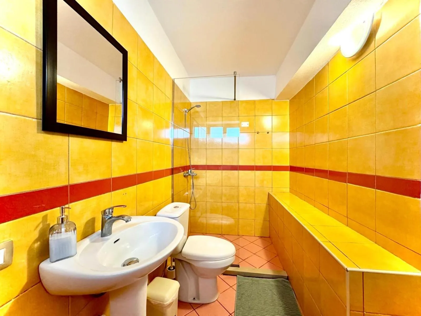 Vila Rahmi & Veli Dervishaj