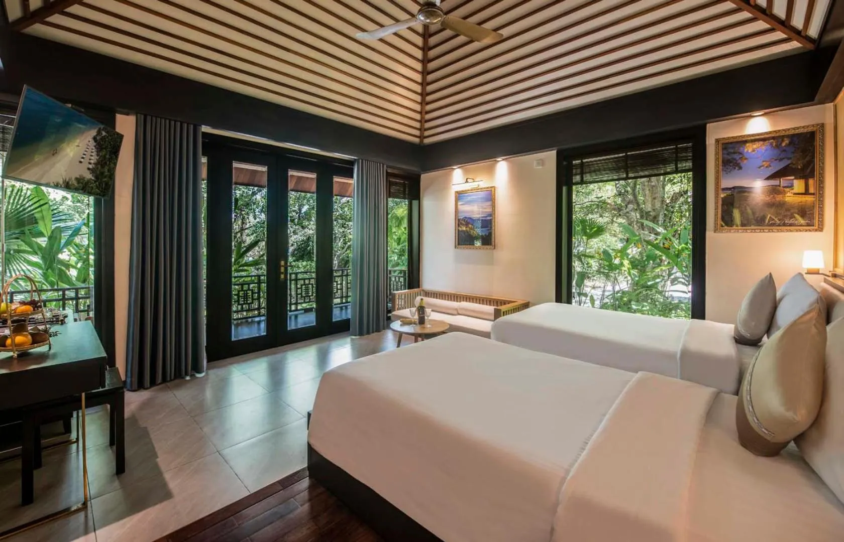 Garden view, Bed in Hon Tam Resort