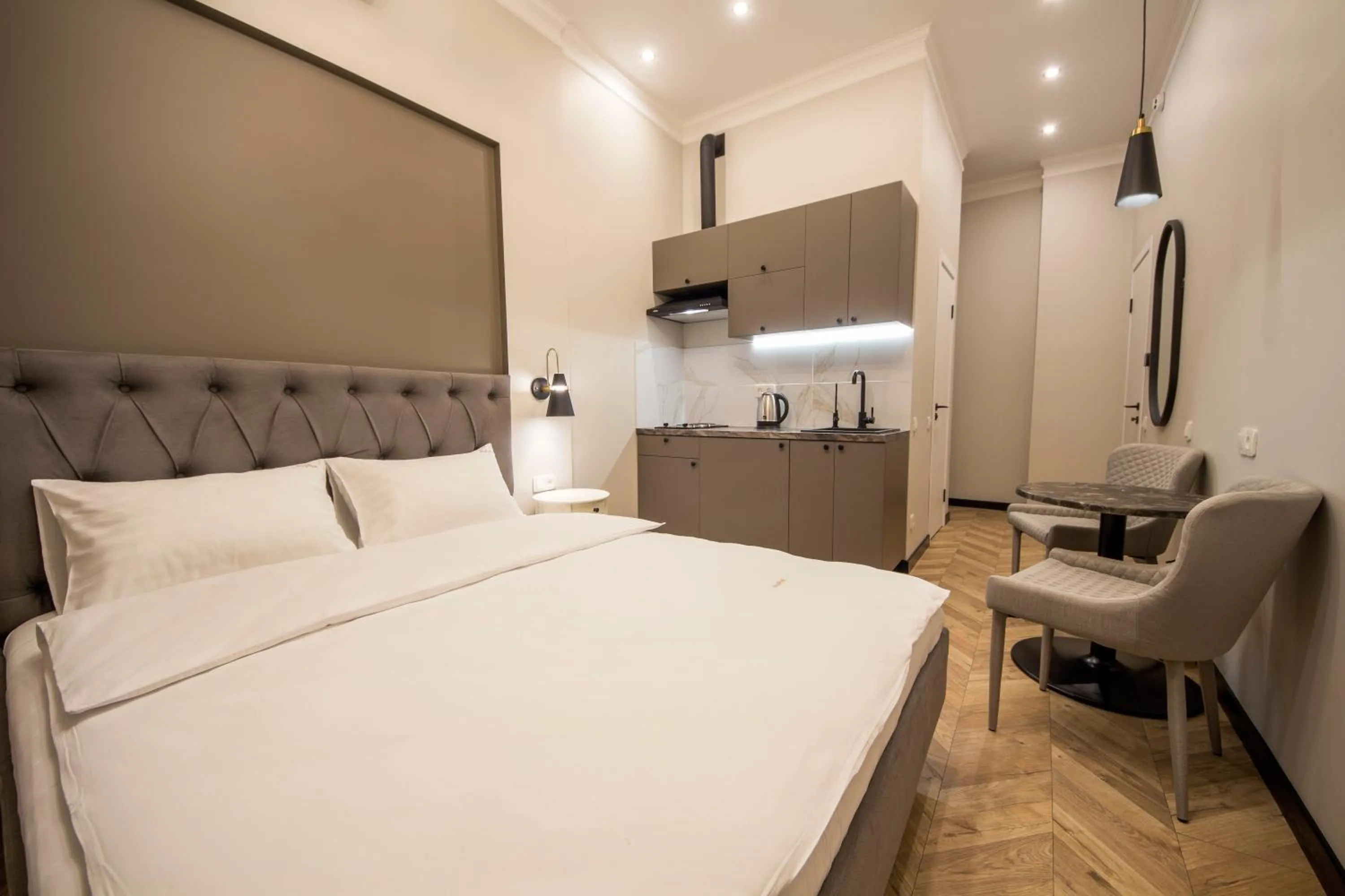 Bed in Central Dayflat Apartments