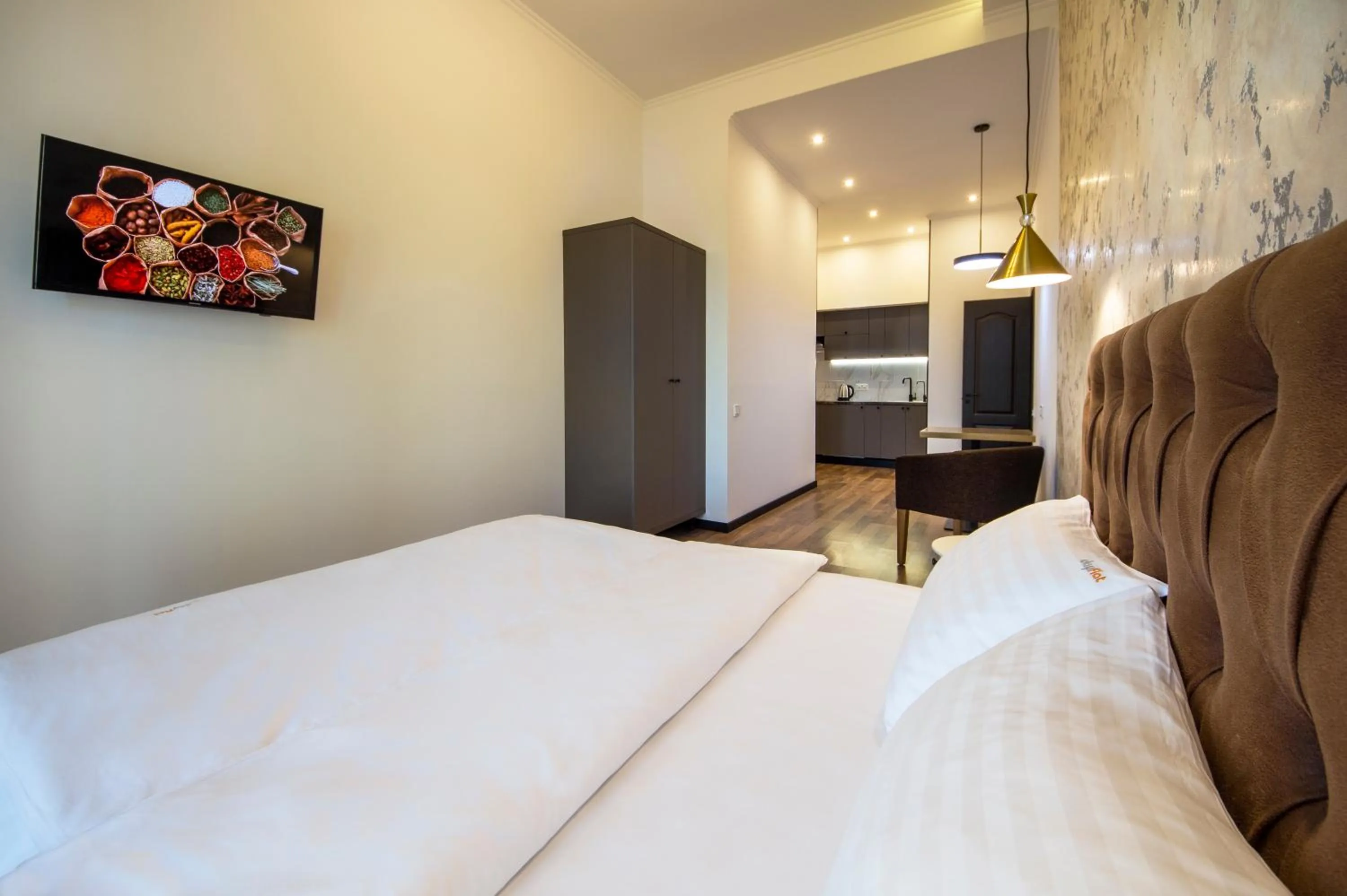 TV and multimedia, Bed in Central Dayflat Apartments