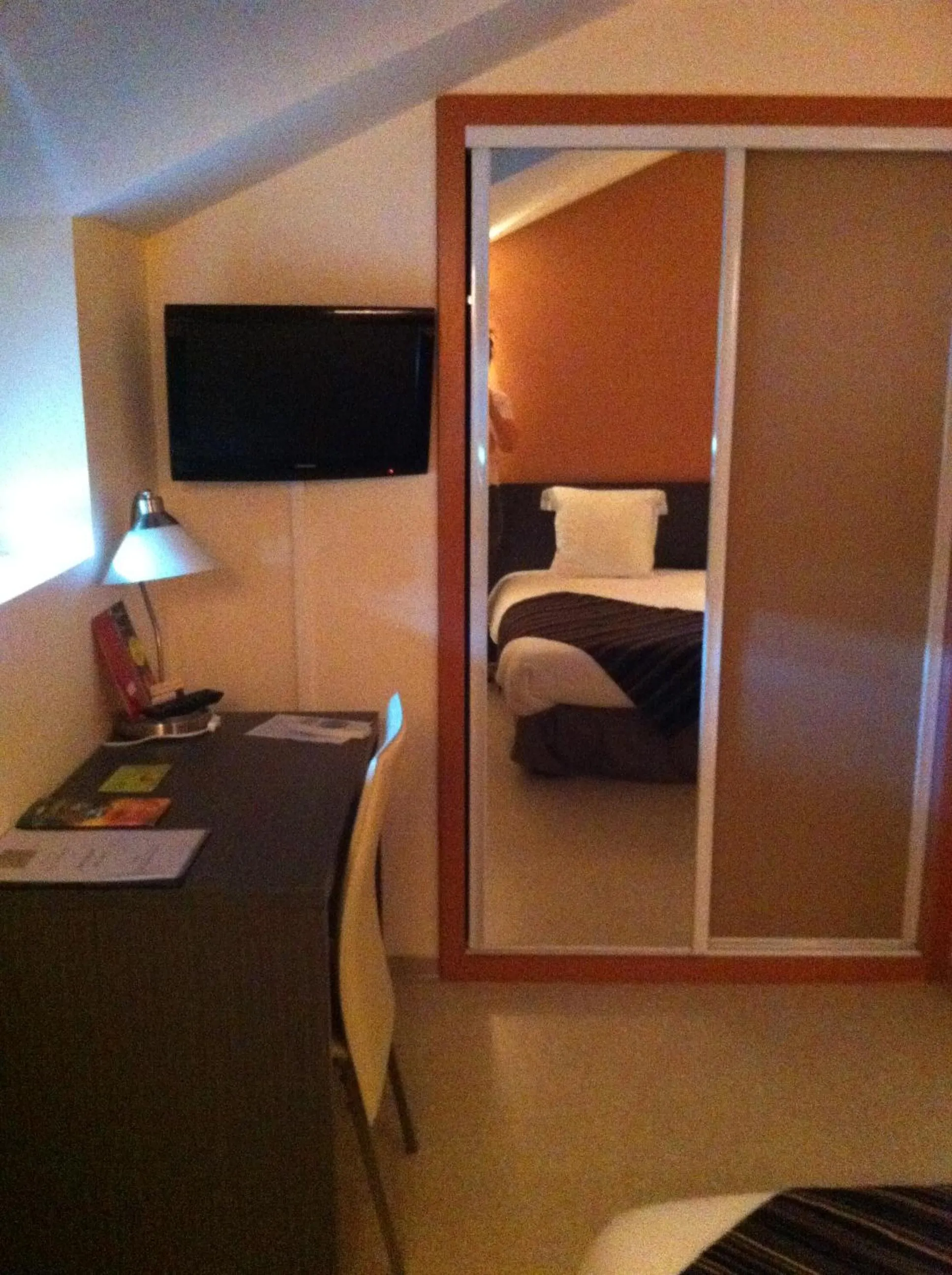 Bed in Fasthôtel Le Râle Des Genêts - Un hôtel FH Collection