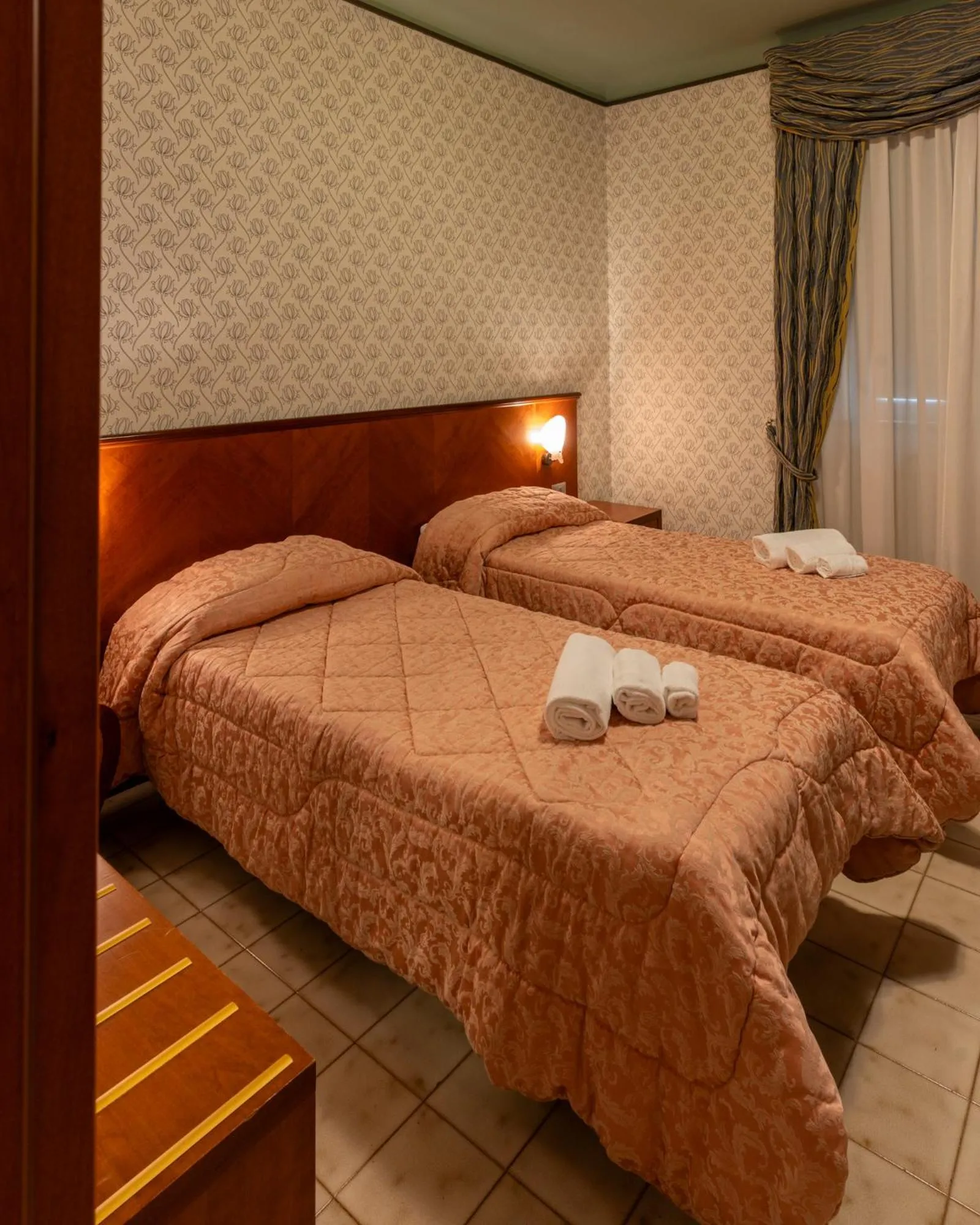 Bed in Hotel Terme