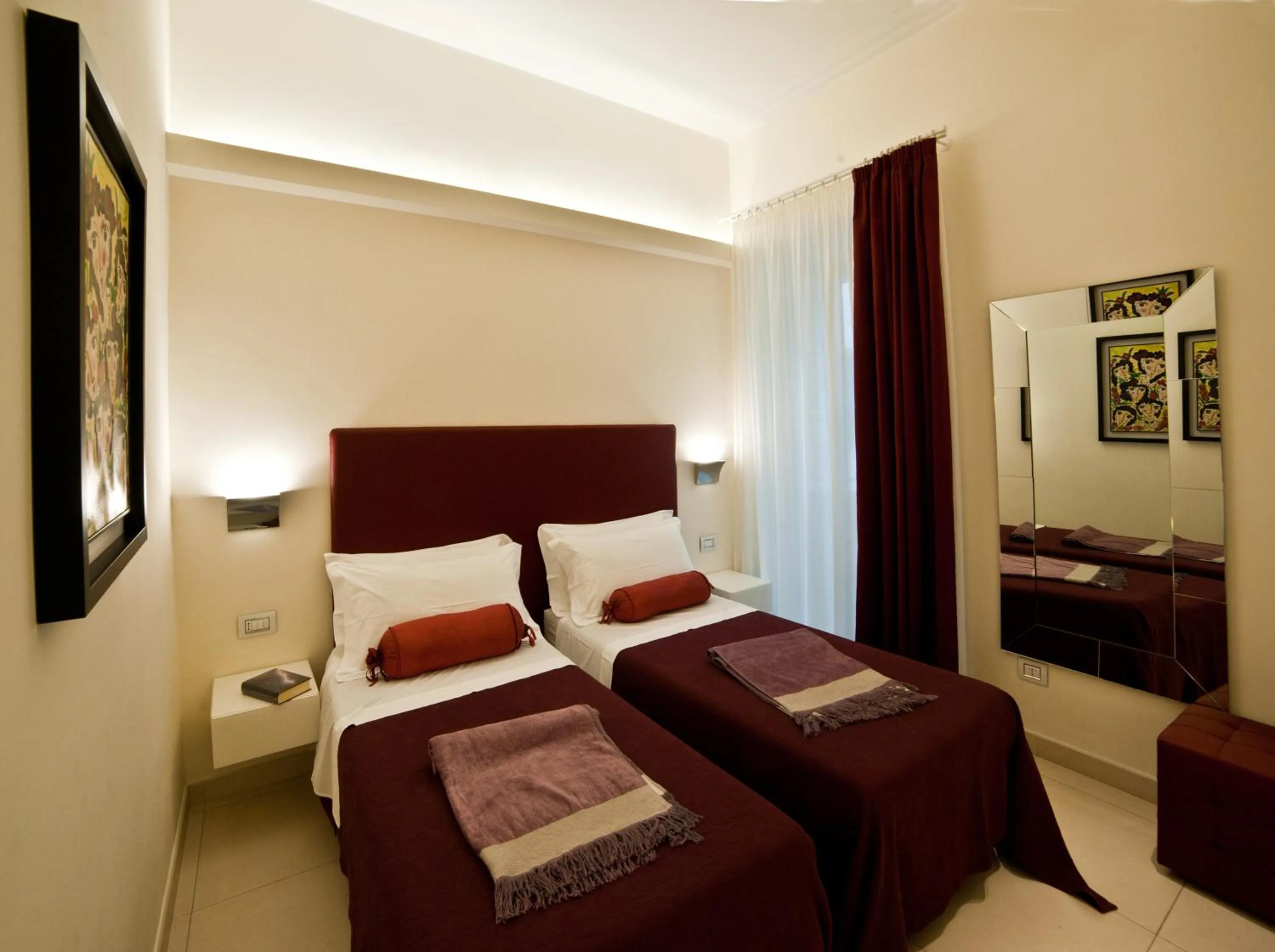 Photo of the whole room, Bed in Town House Cavour