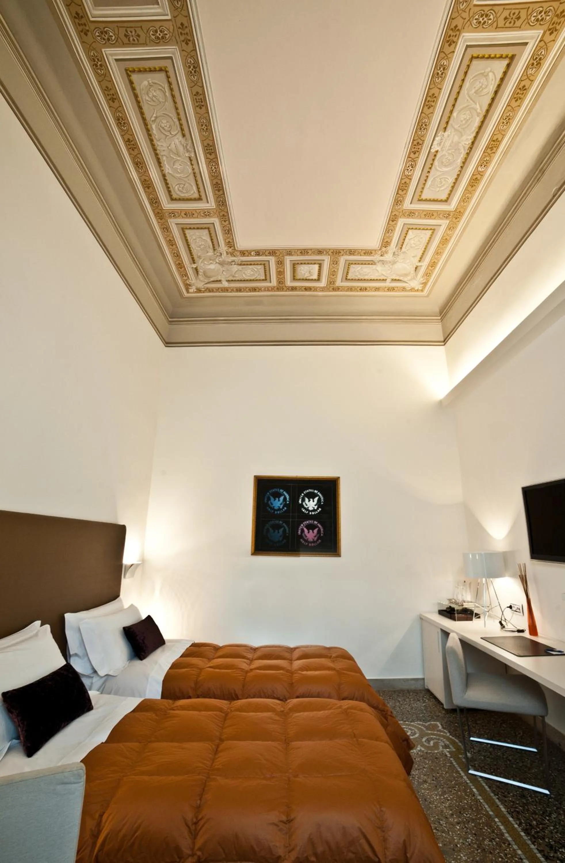 Photo of the whole room, Bed in Town House Cavour