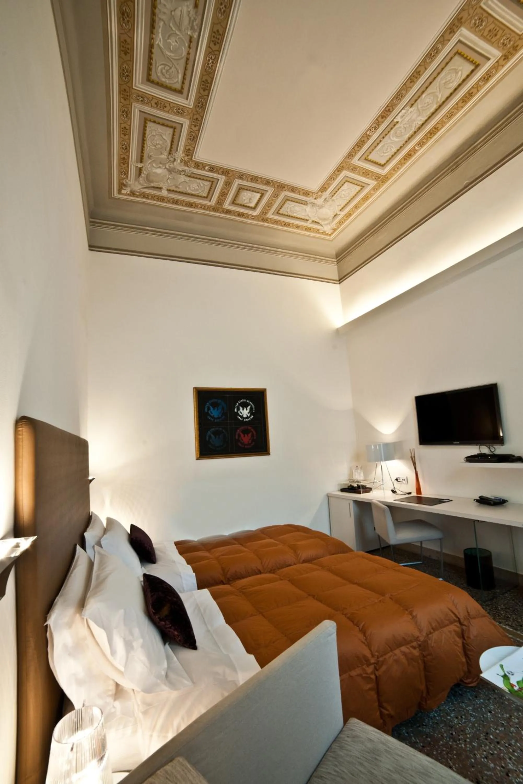 Photo of the whole room, Bed in Town House Cavour
