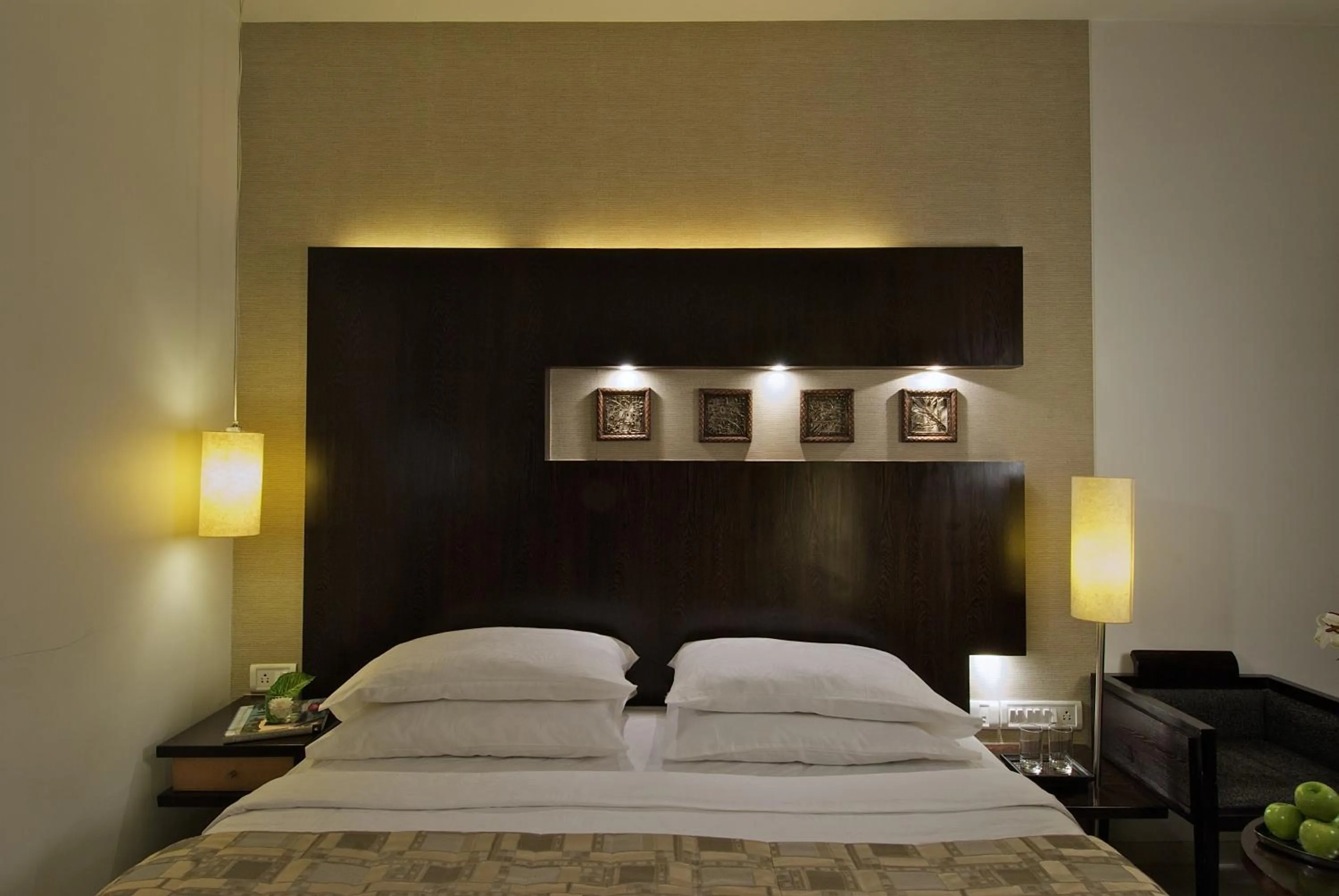 Bed in The Regenza By Tunga