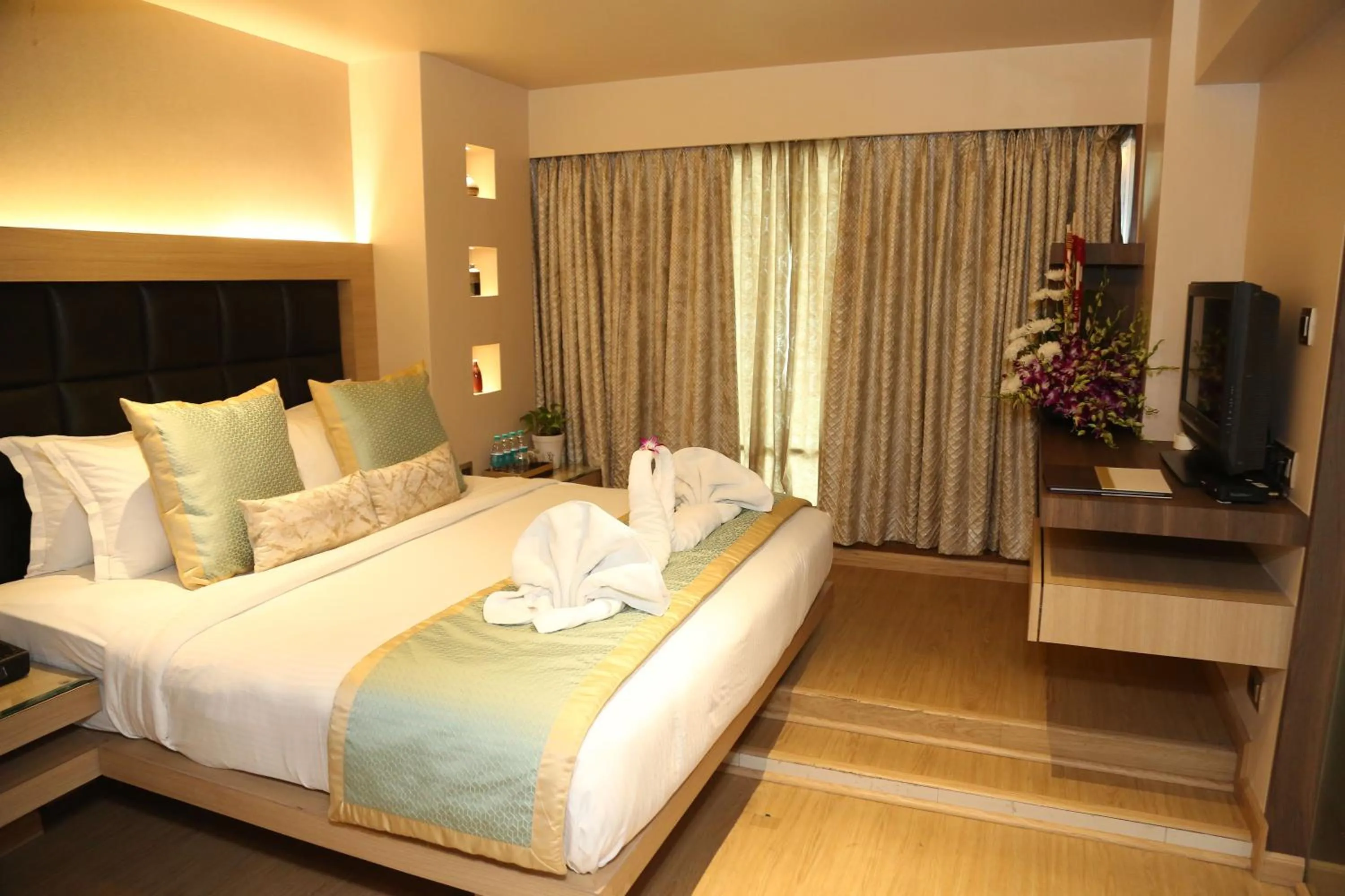 Bed in The Regenza By Tunga