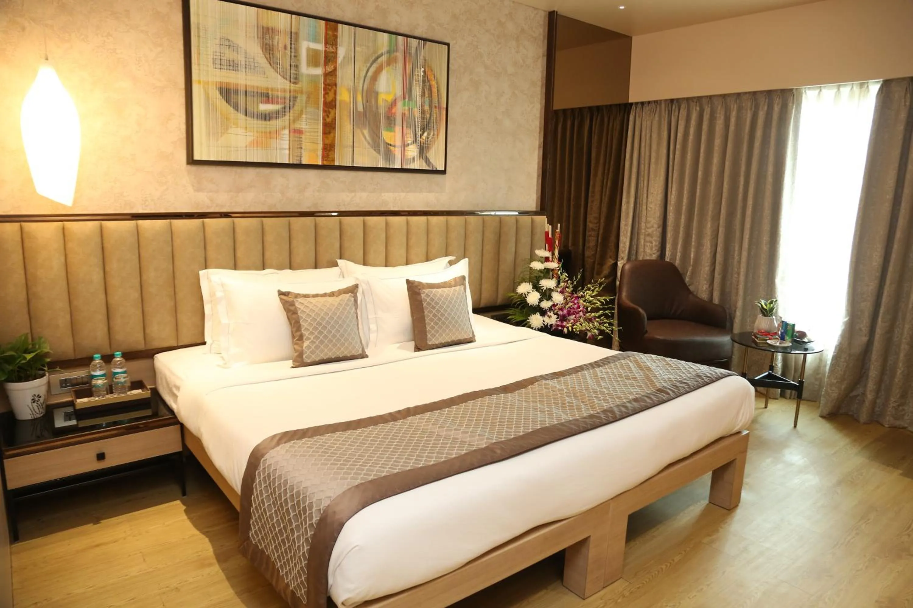 Photo of the whole room, Bed in The Regenza By Tunga