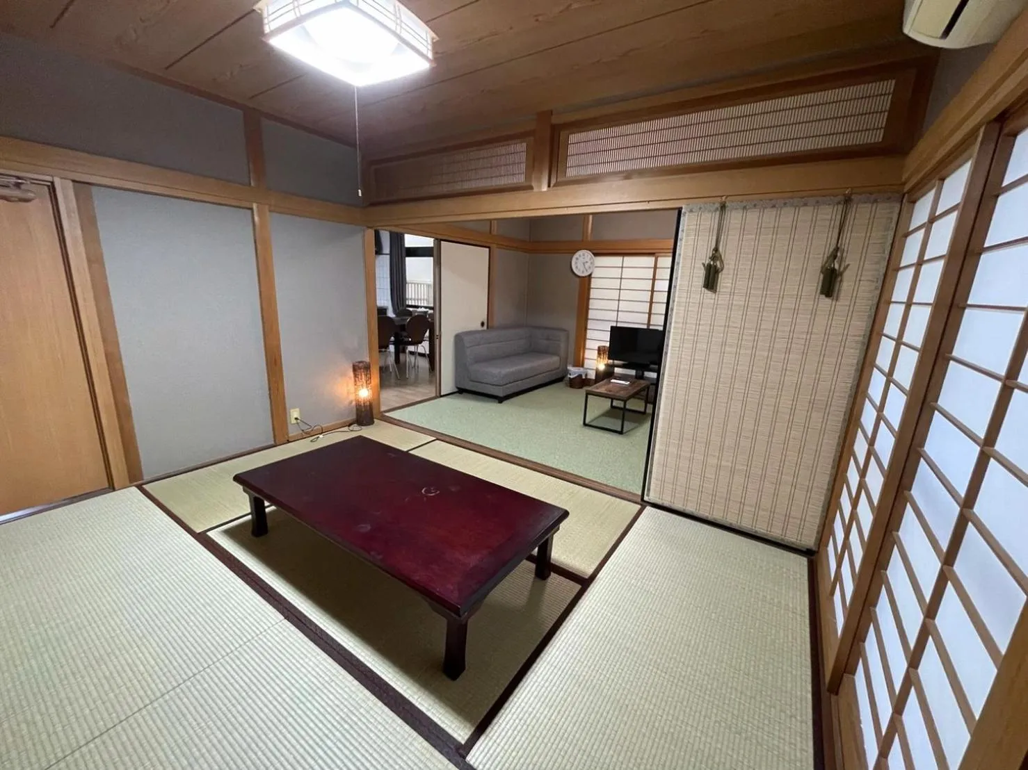 Living room, Bed in Hiroshima Danbara LiBPLUS