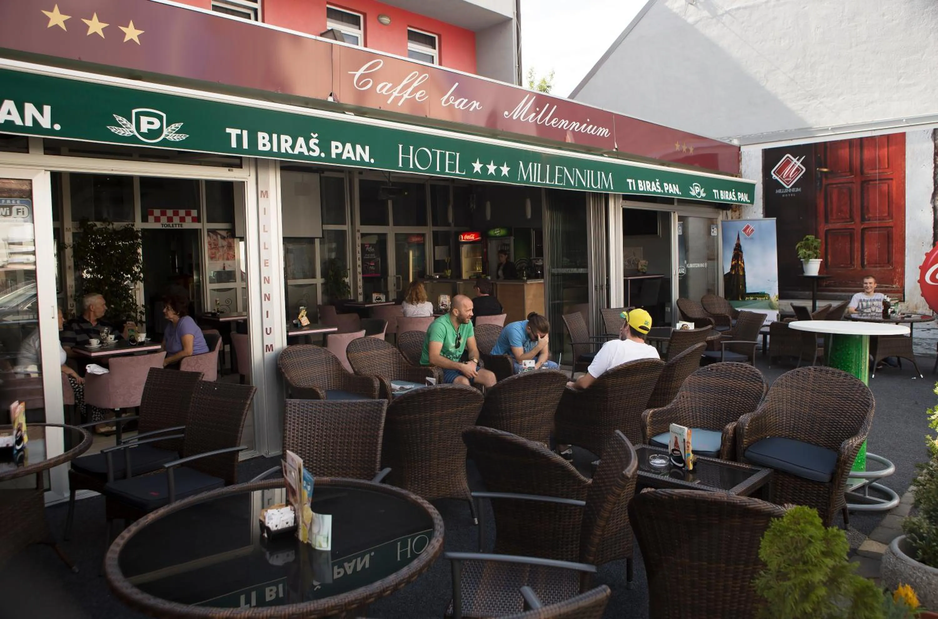 Lounge or bar in Hotel Millennium