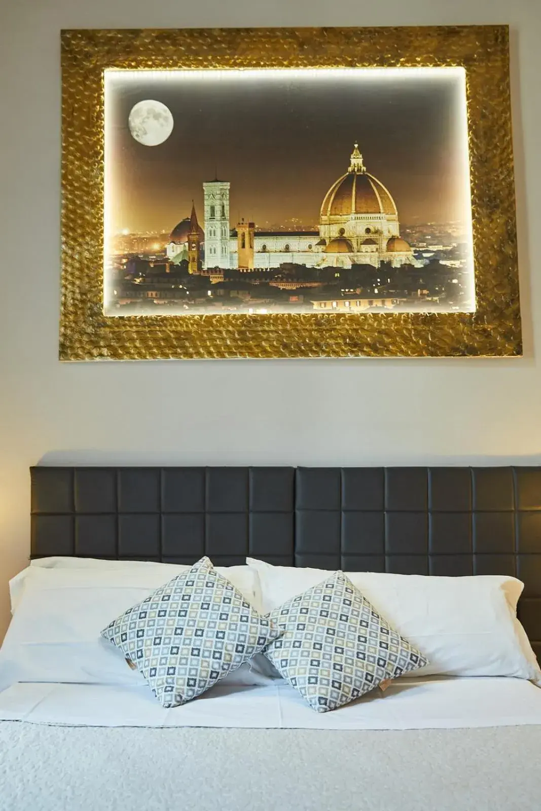 Economy Double Room - single occupancy in Leone X Guest House Economy Double Room - single occupancy in Leone X Guest House