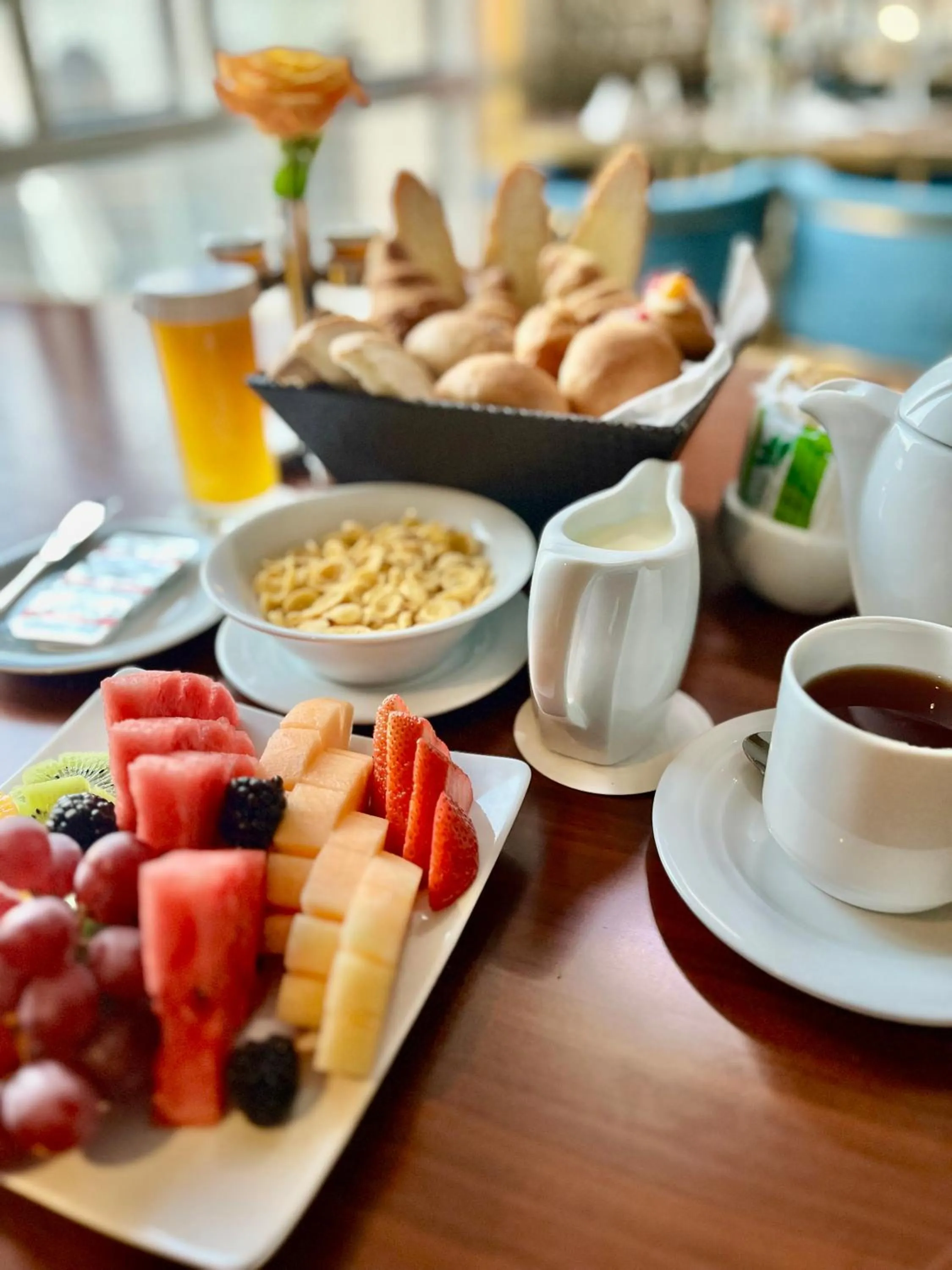 Food and drinks in Sheraton Makkah Jabal Al Kaaba Hotel