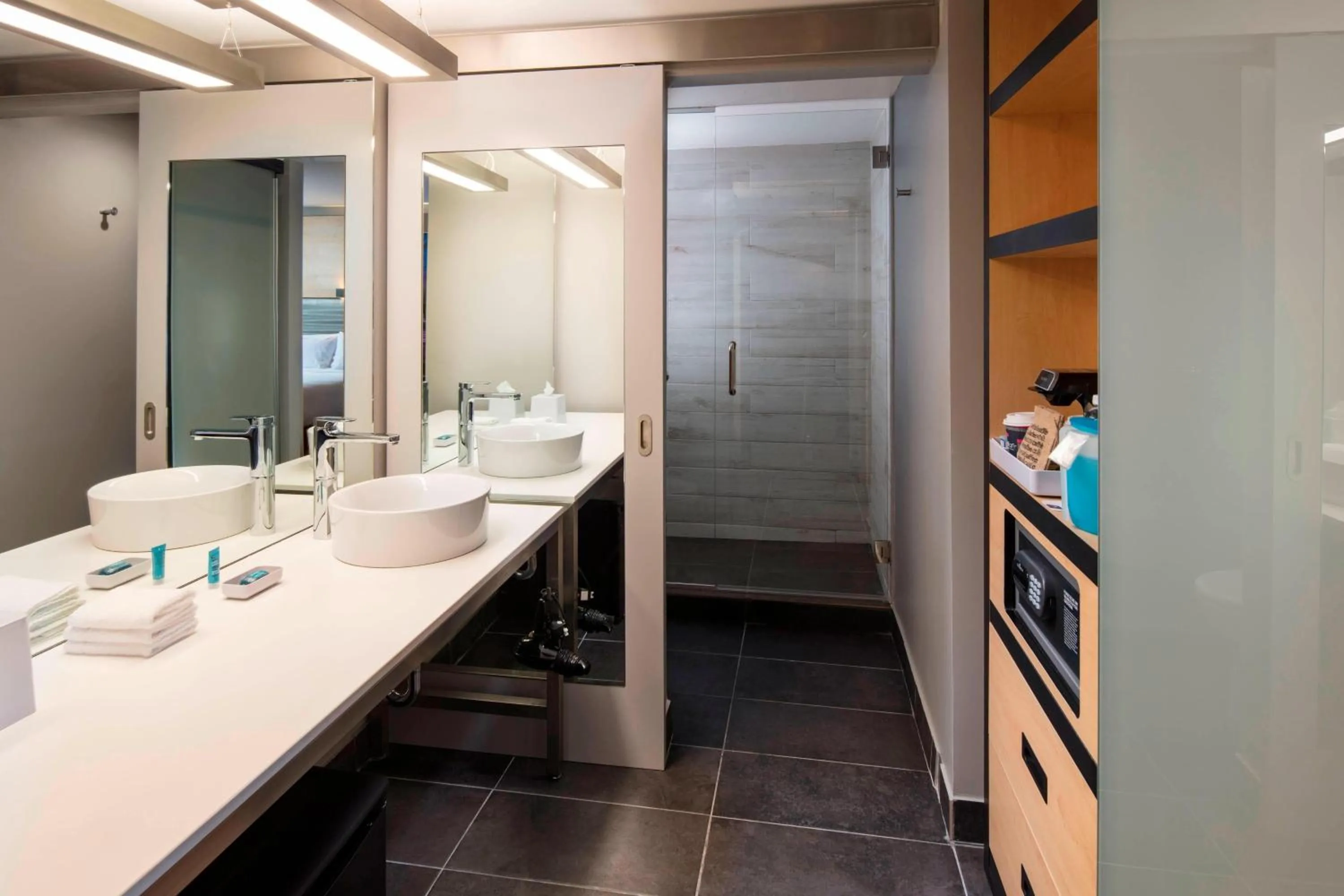 Bathroom in Aloft Coral Gables