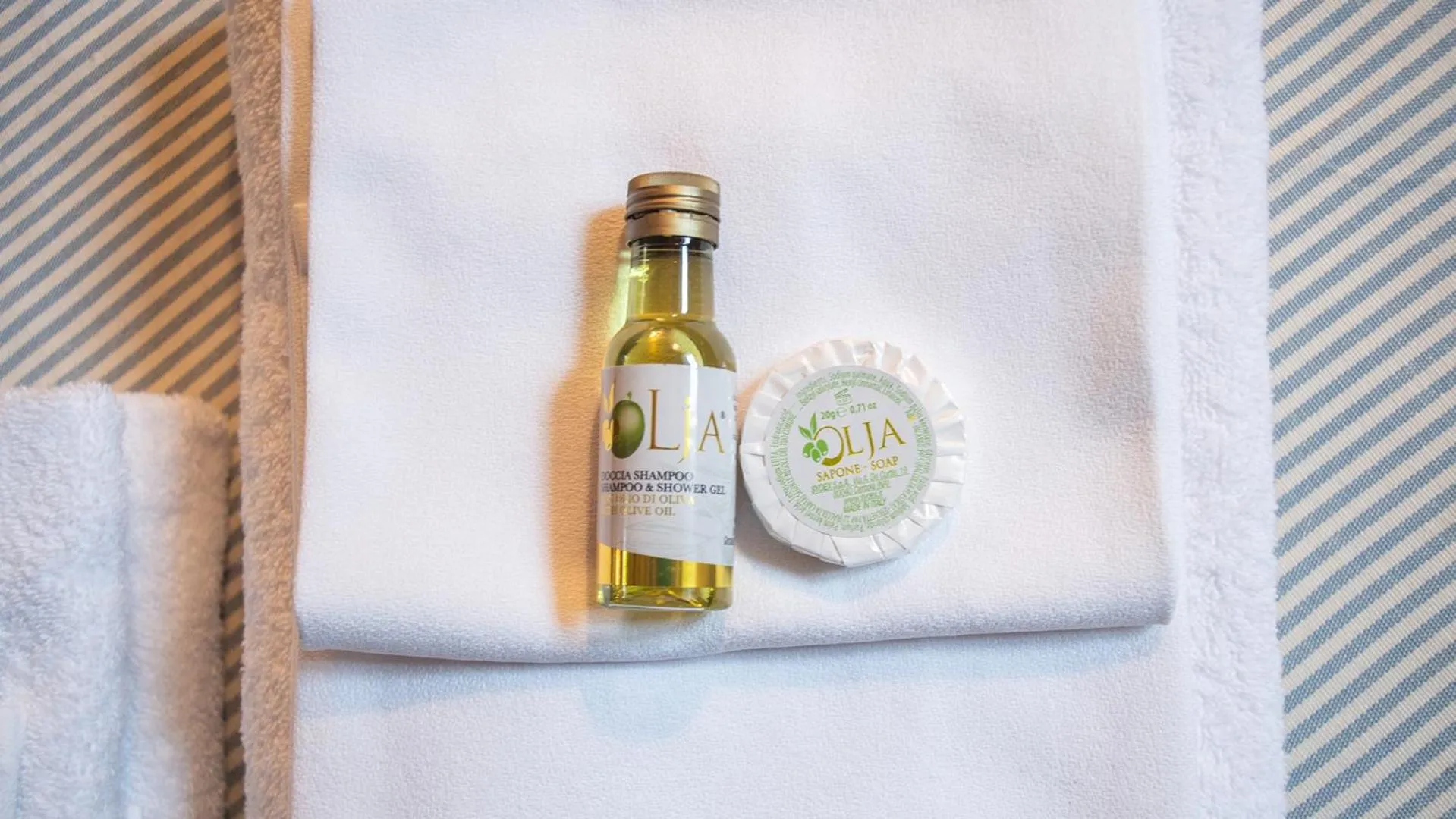 Logo/Certificate/Sign in Casale Merlino