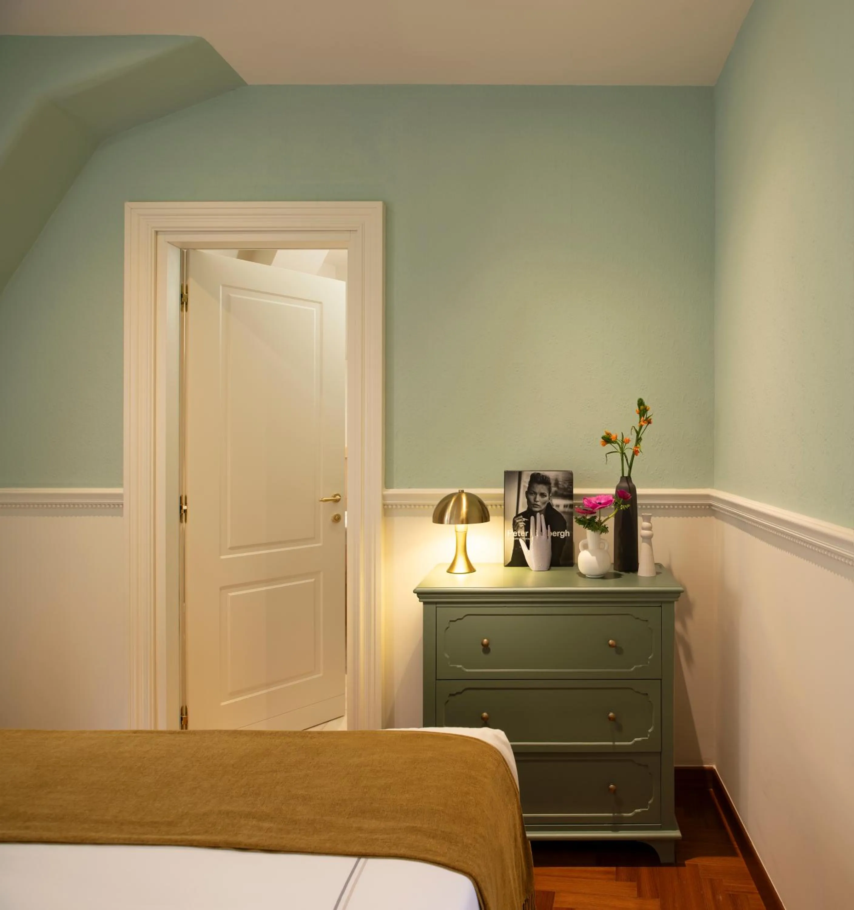 Bed in Elizabeth Unique Hotel | a Member of Design Hotels™