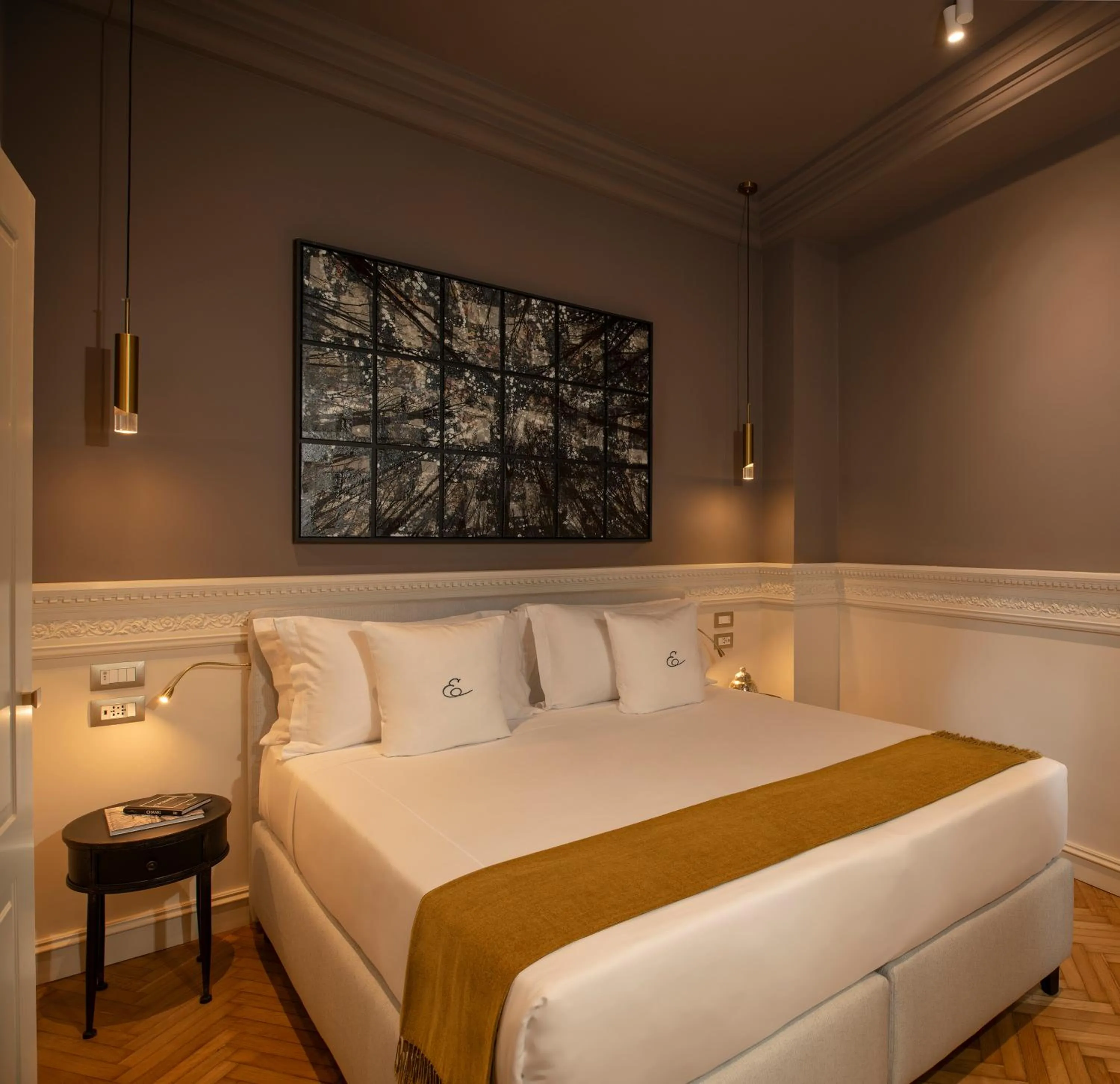 Bed in Elizabeth Unique Hotel | a Member of Design Hotels™