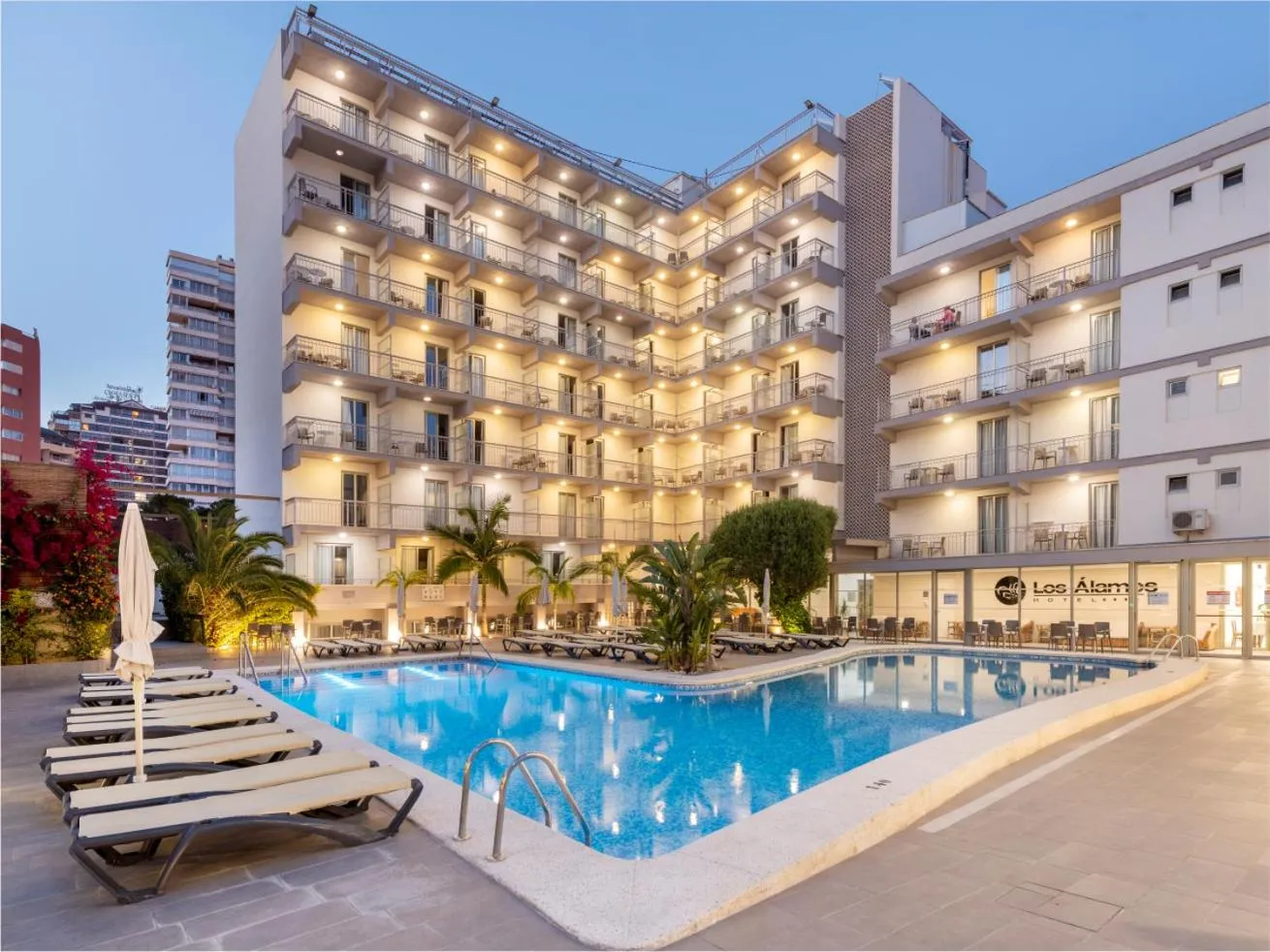 Property building in Los Álamos