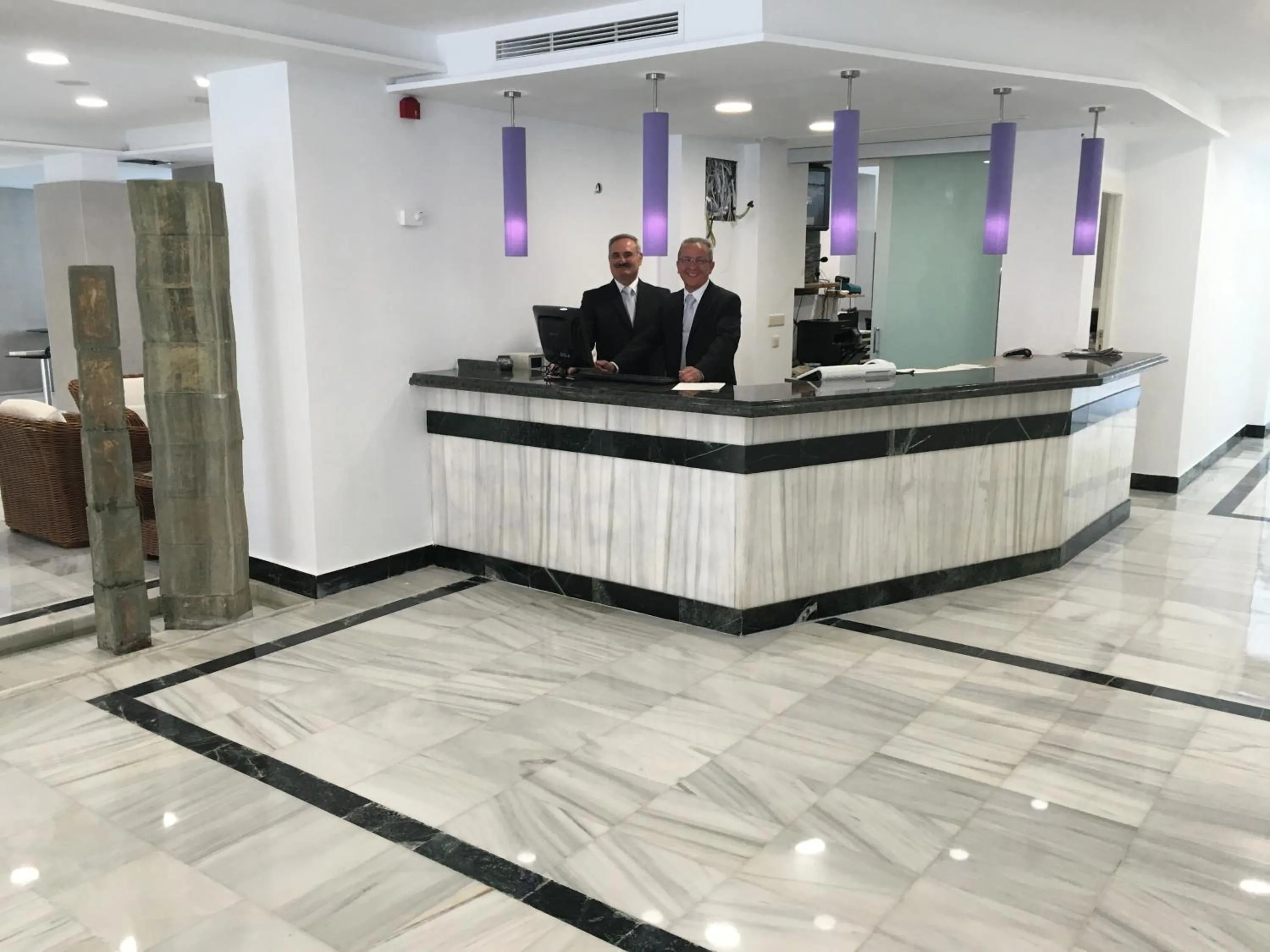 Lobby or reception in Los Álamos