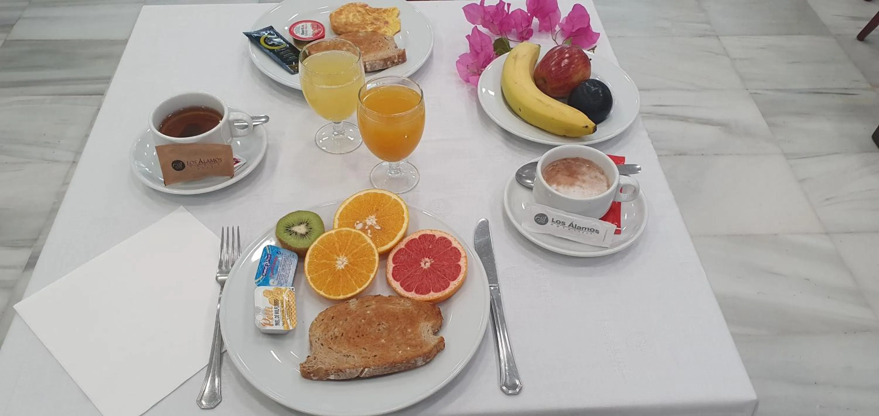 Breakfast in Los Álamos