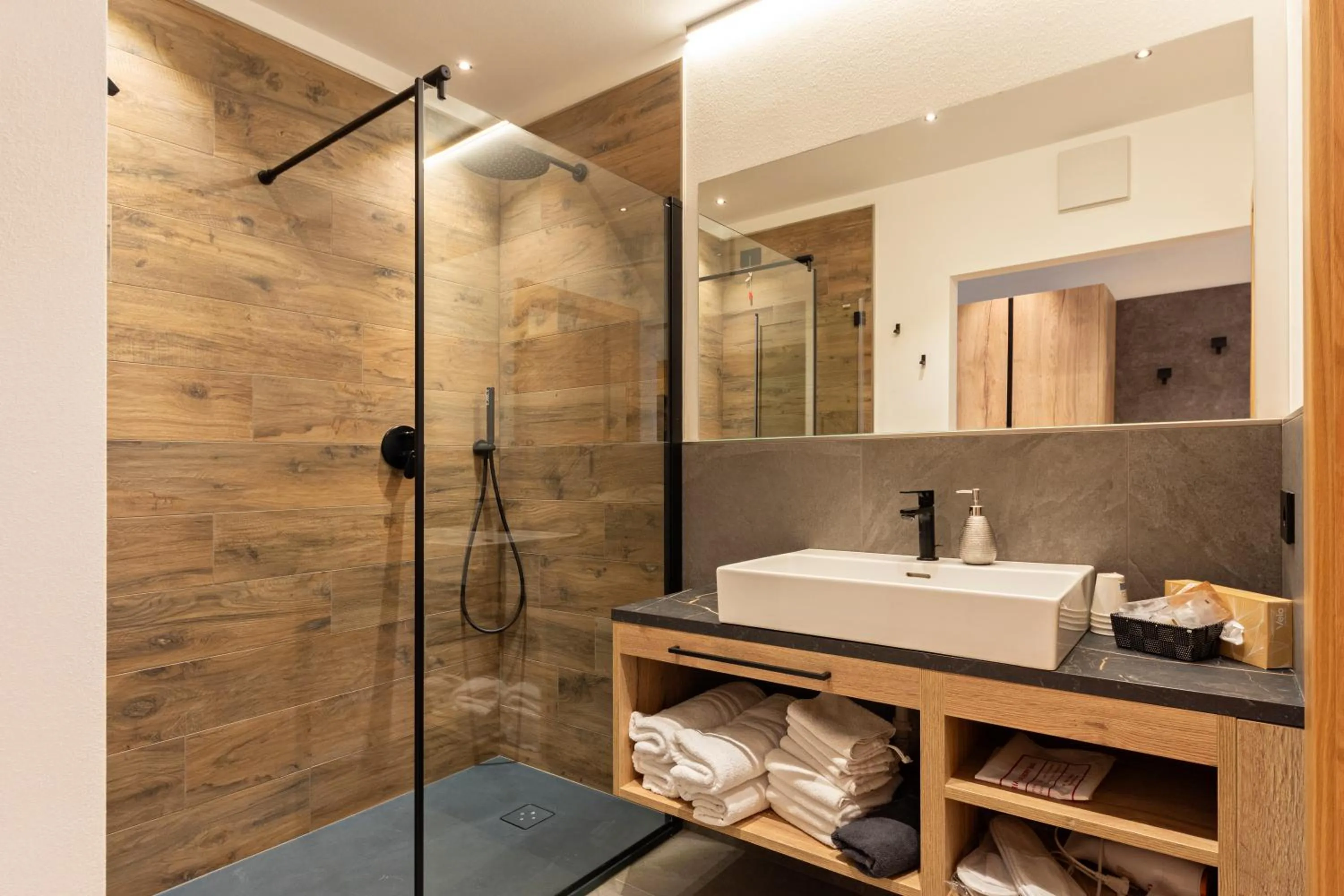 Bathroom in Monza Dolomites Hotel