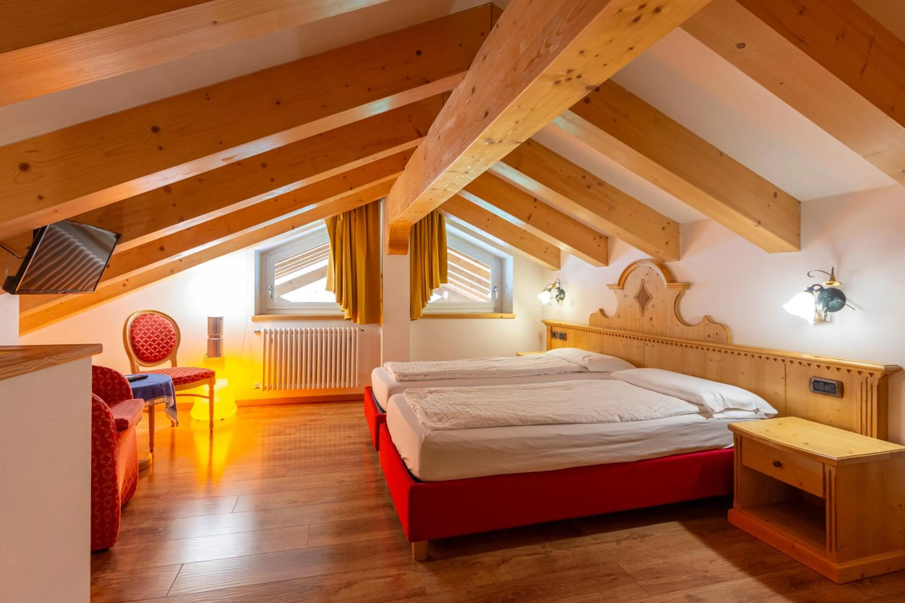 Bed in Monza Dolomites Hotel