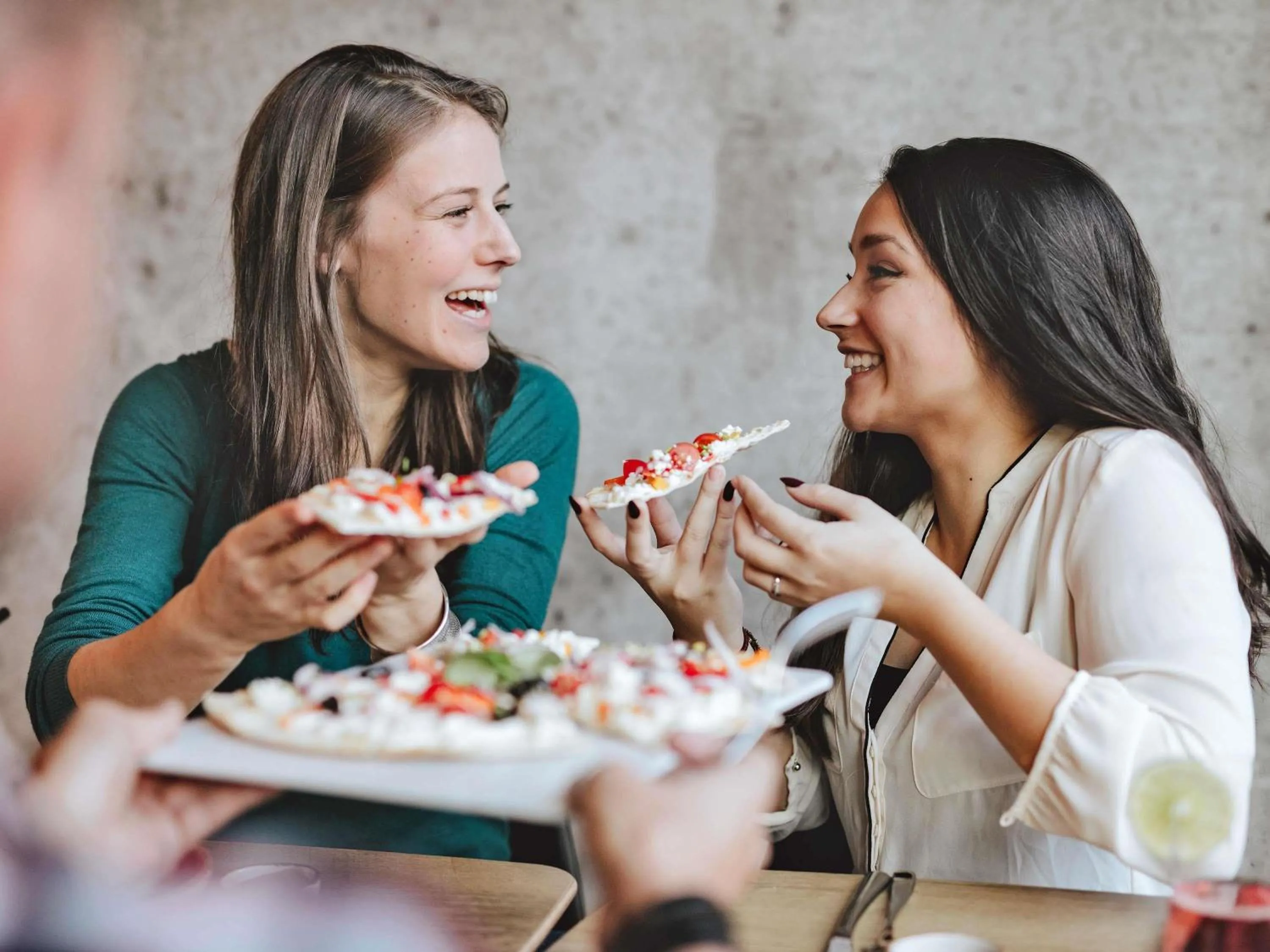 Lounge or bar in Ibis Madrid Calle Alcalá