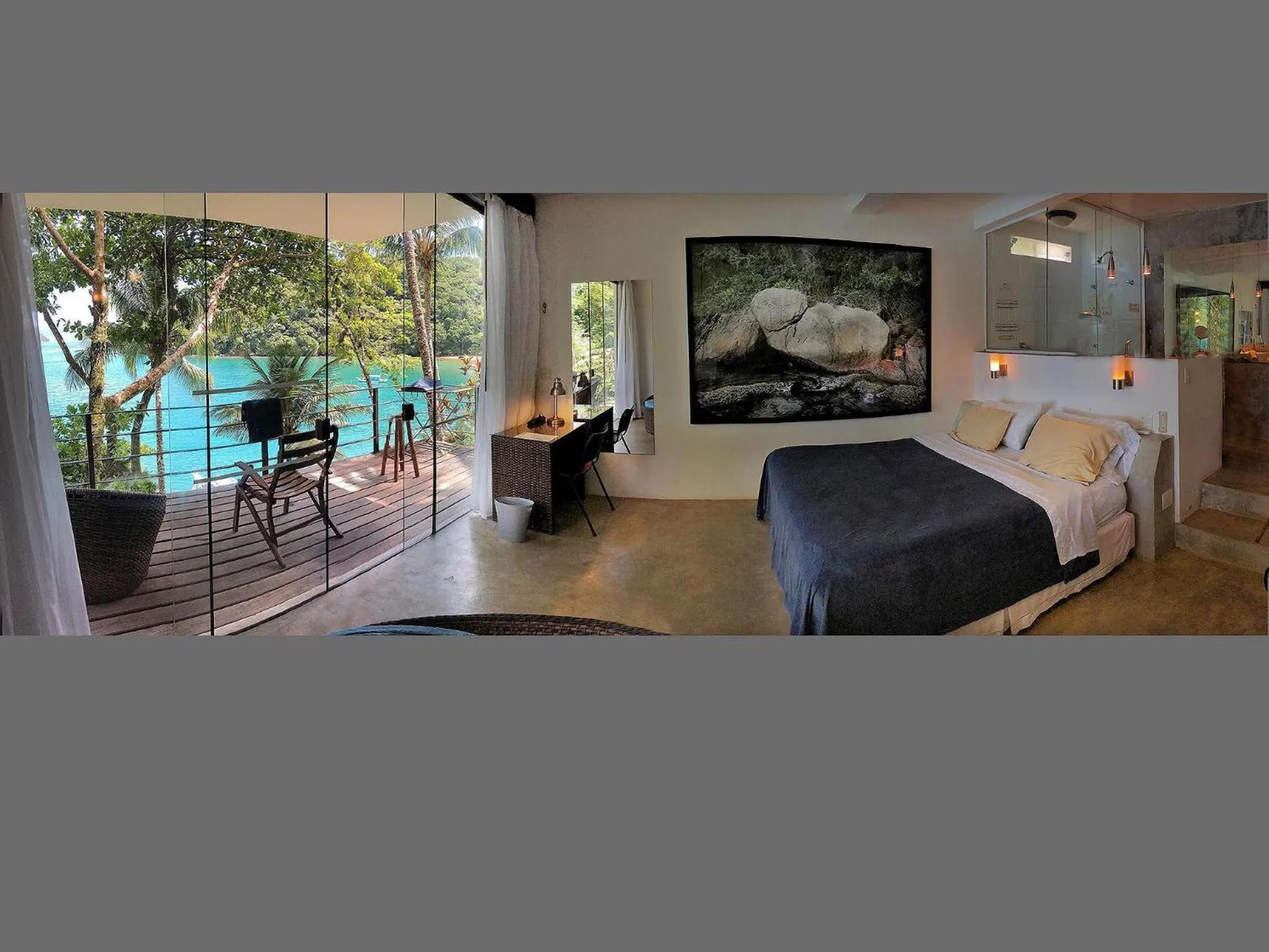 Shower, Bed in Asalem