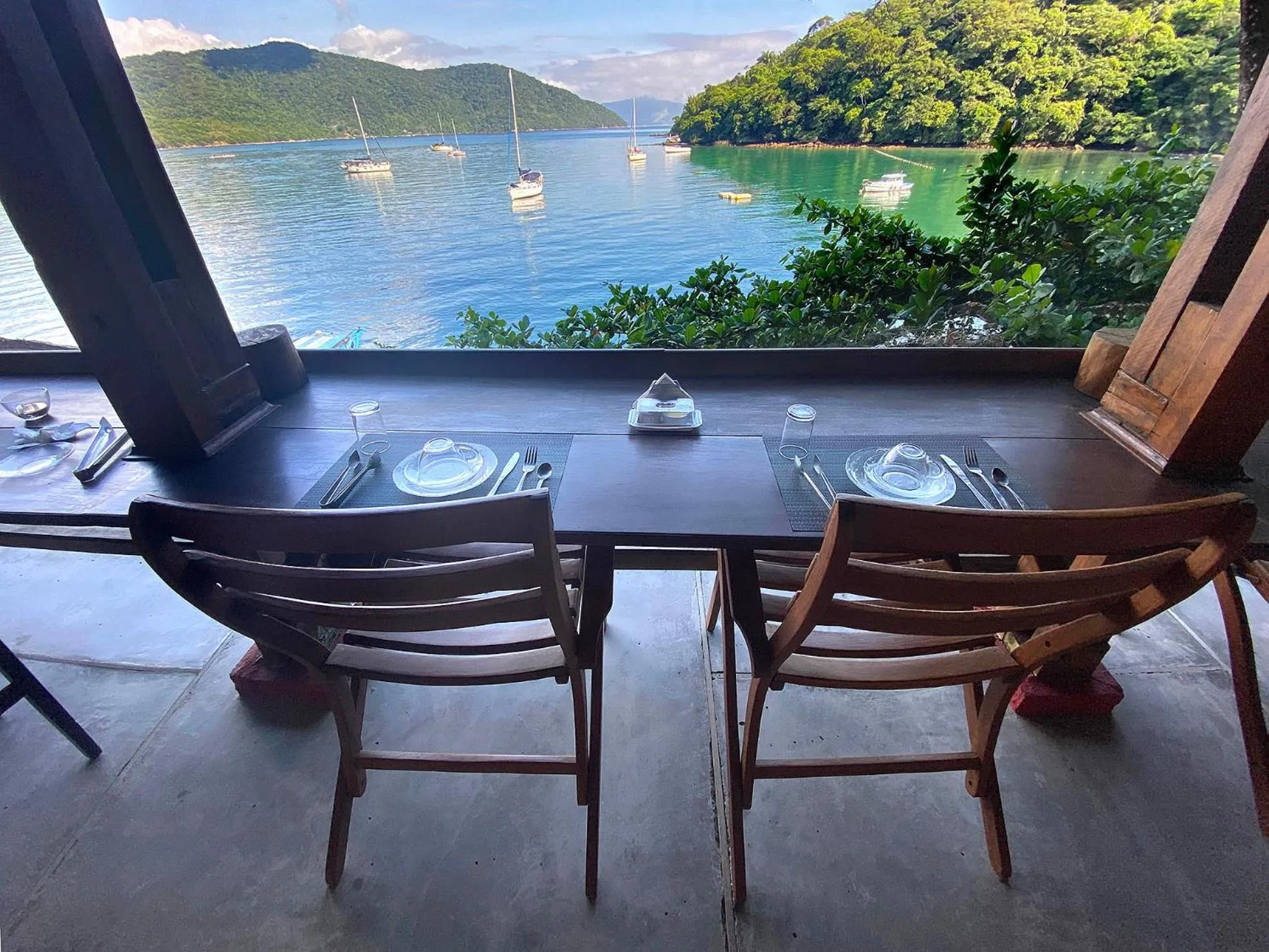 View (from property/room) in Asalem