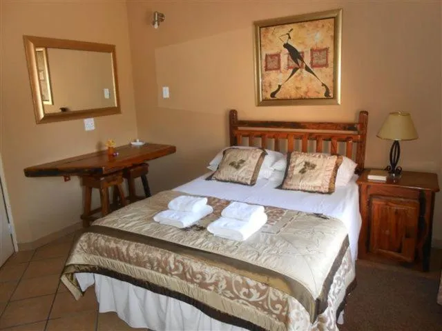 Bed in Platinum Lodge Polokwane