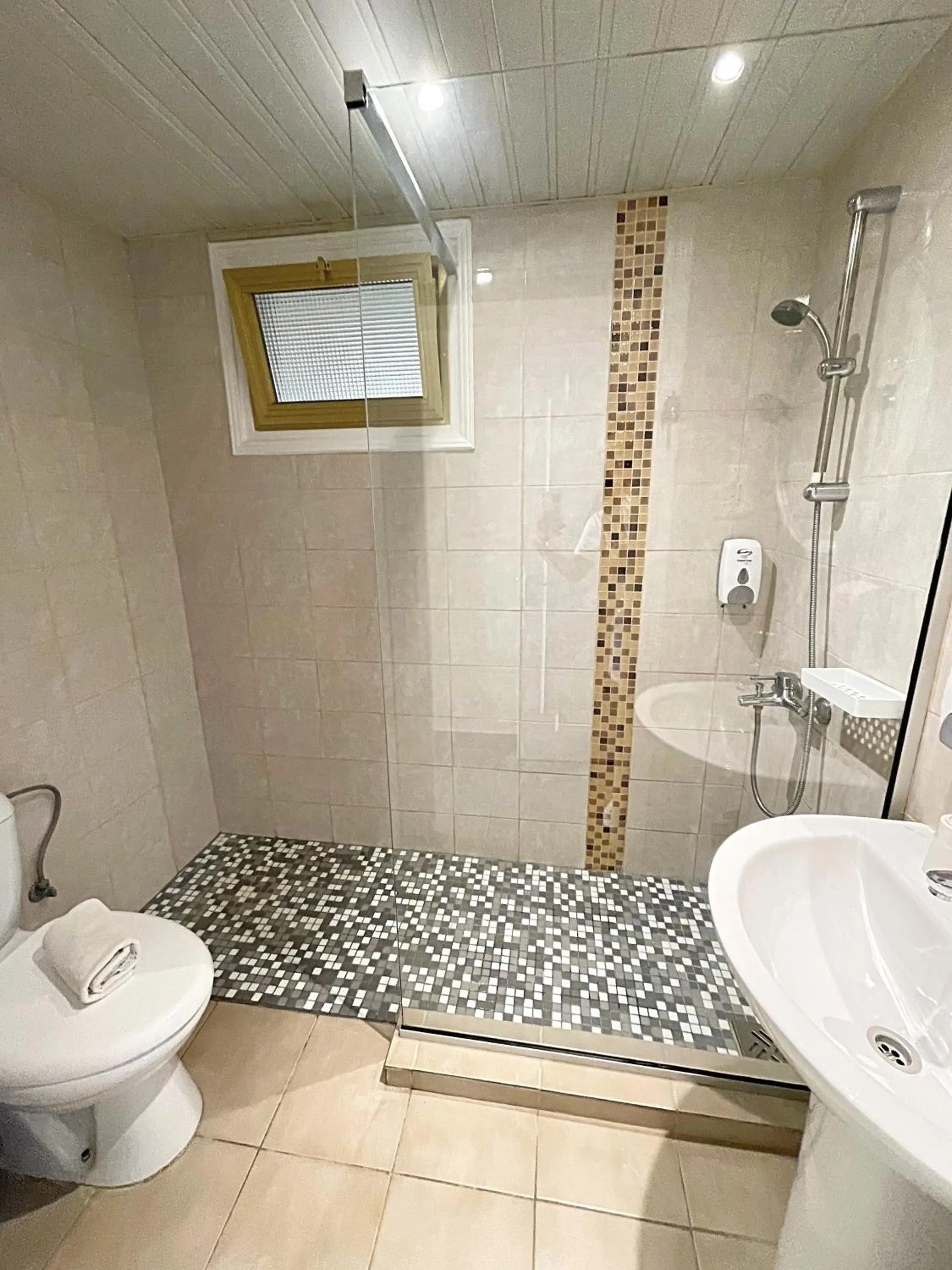 Antonis G. Hotel Apartments