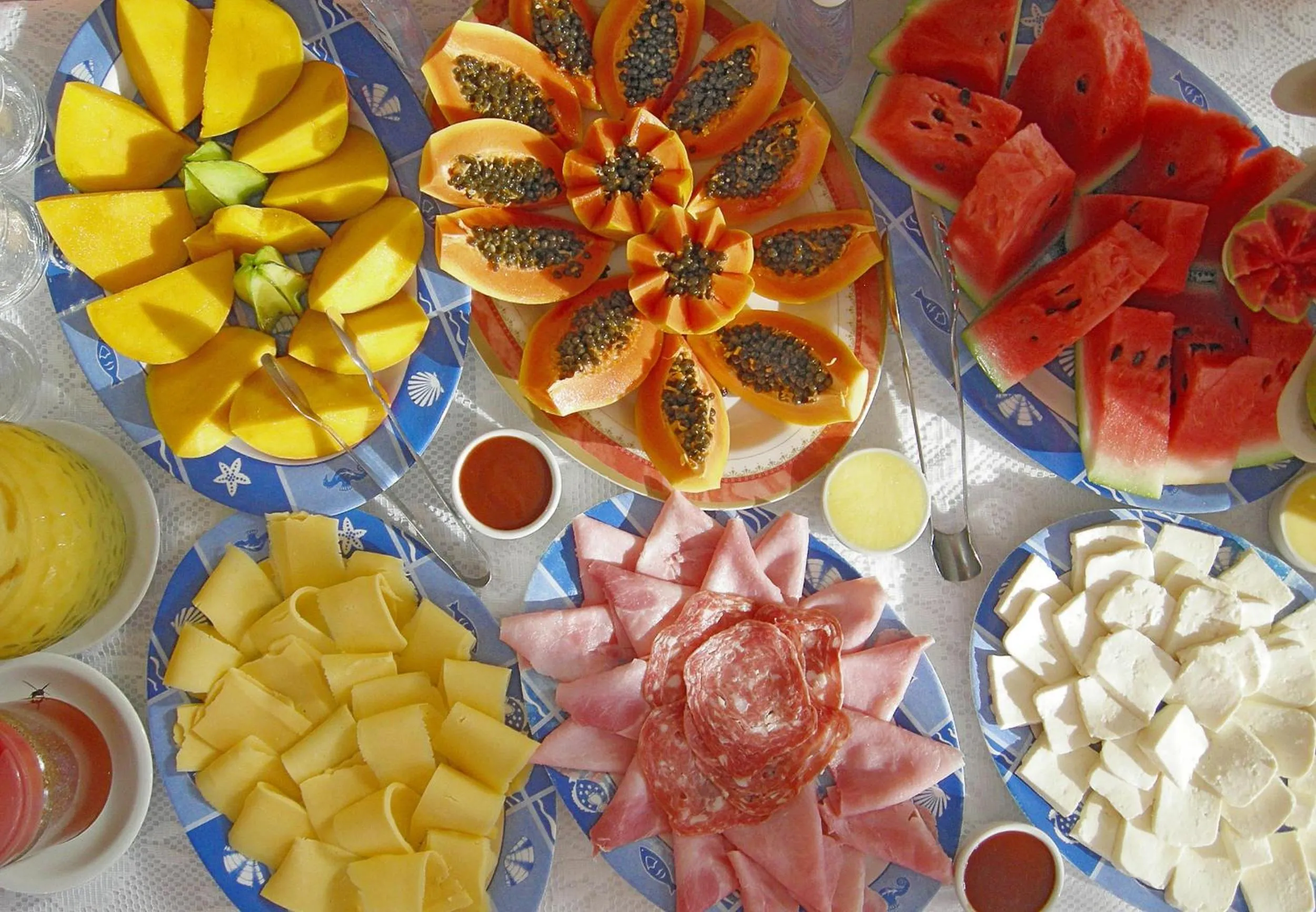 Continental breakfast in Pousada Casablanca