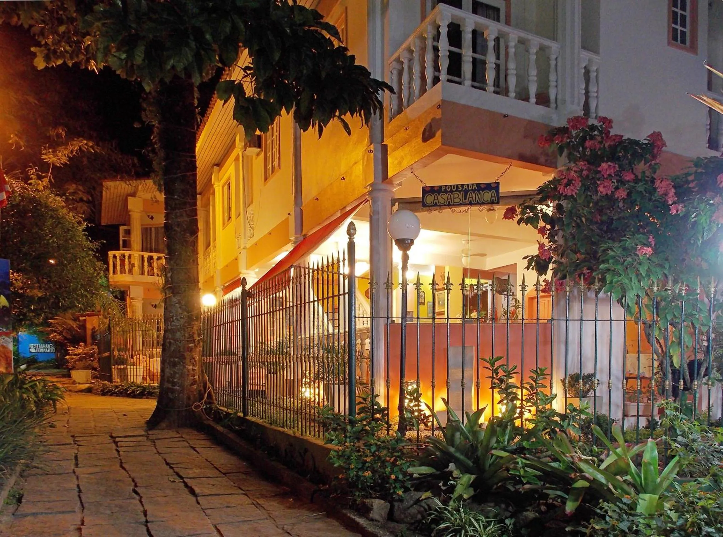 Facade/entrance in Pousada Casablanca