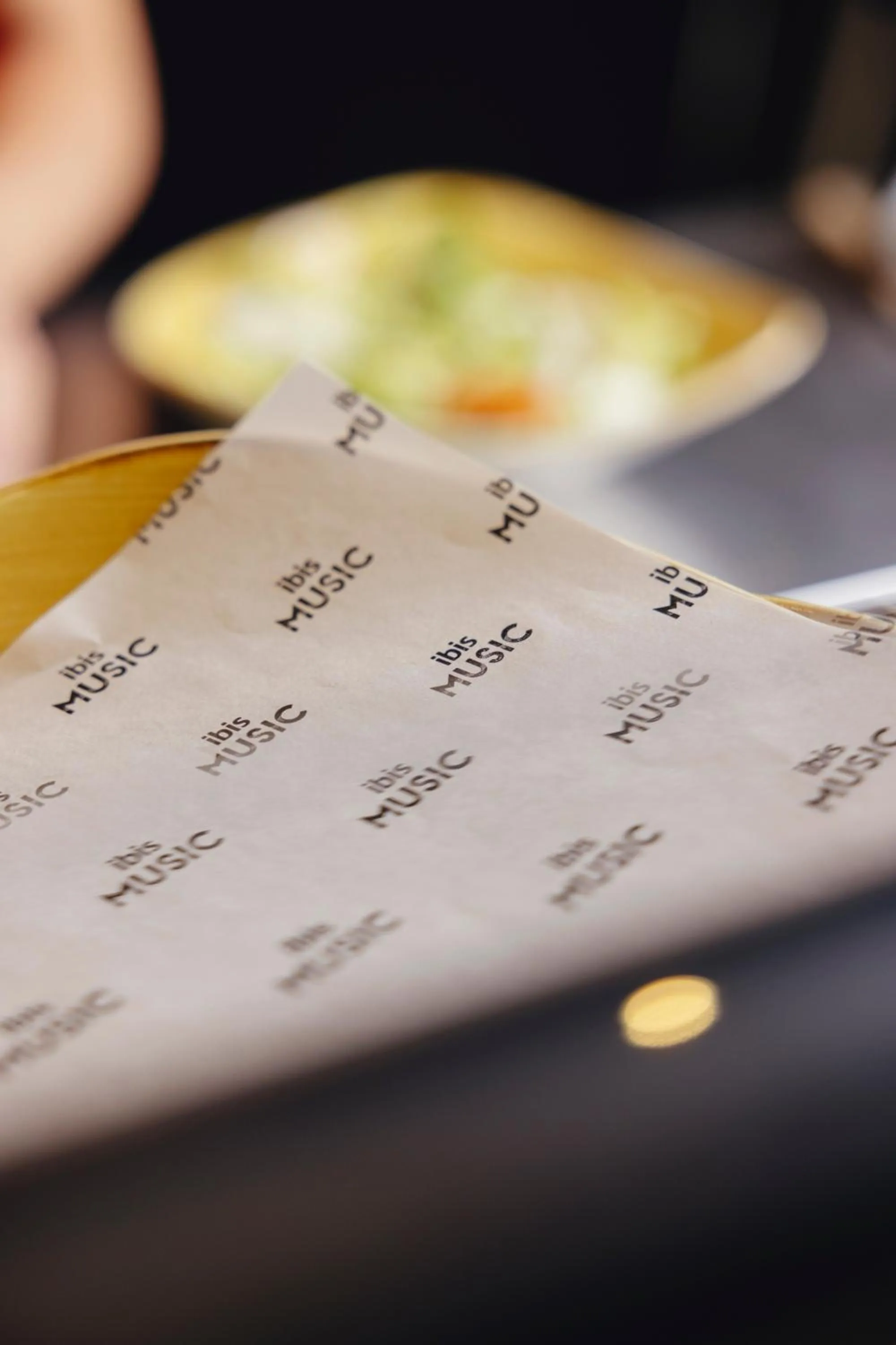 Restaurant/places to eat in Ibis Sevilla