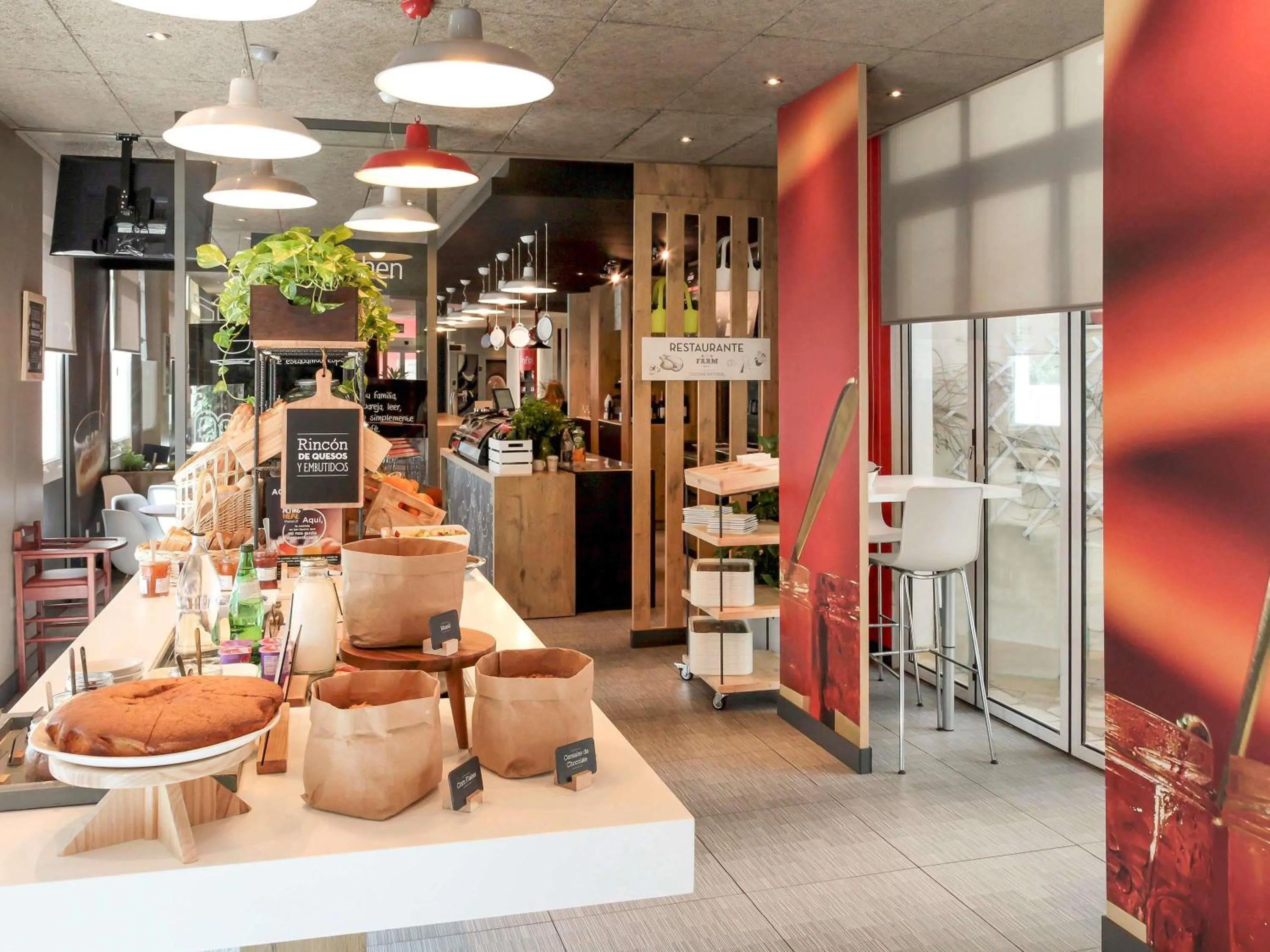 Breakfast in Ibis Sevilla