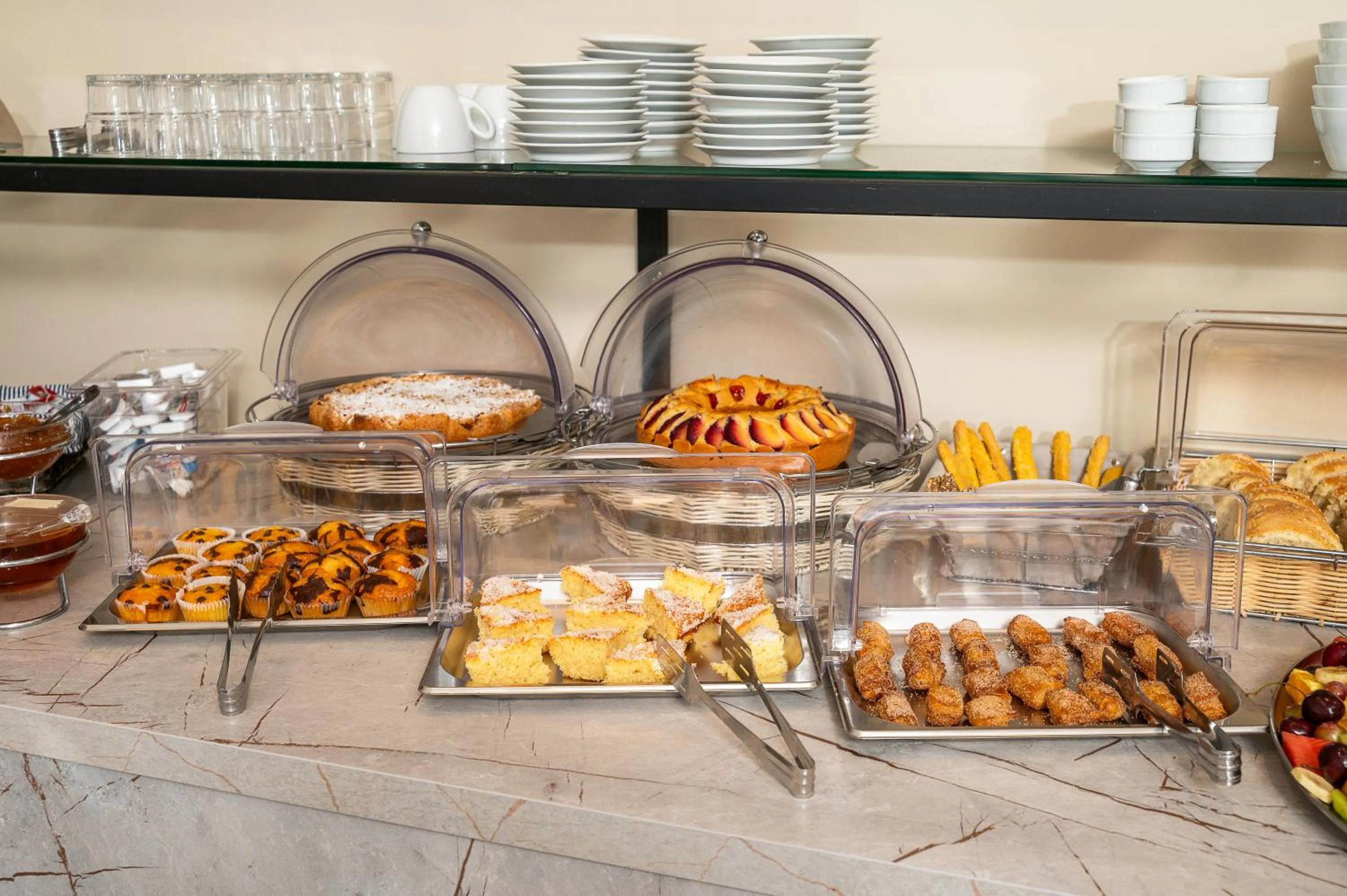 Glaros Hotel Apartment