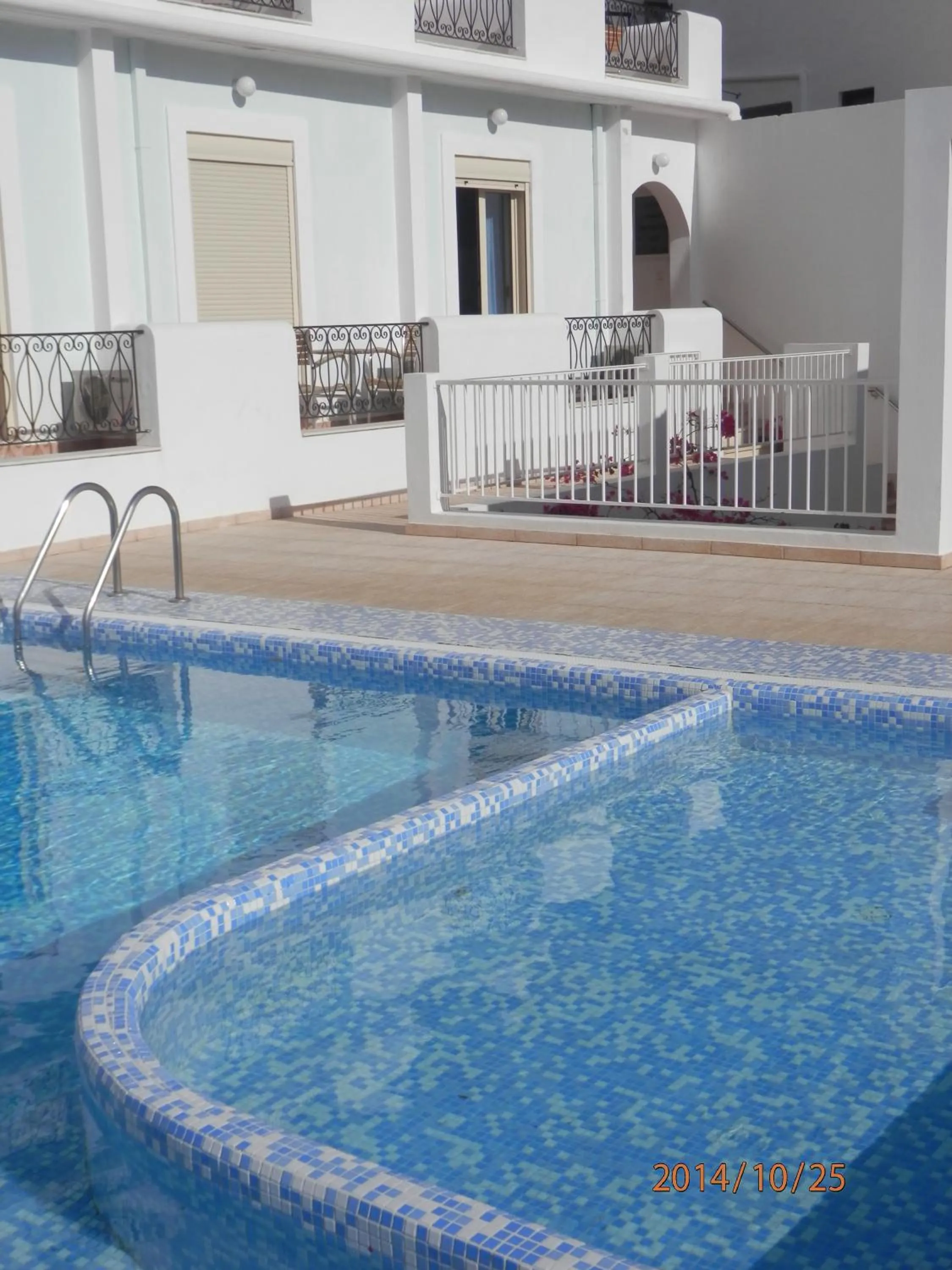 Swimming pool in Glaros Hotel Apartment