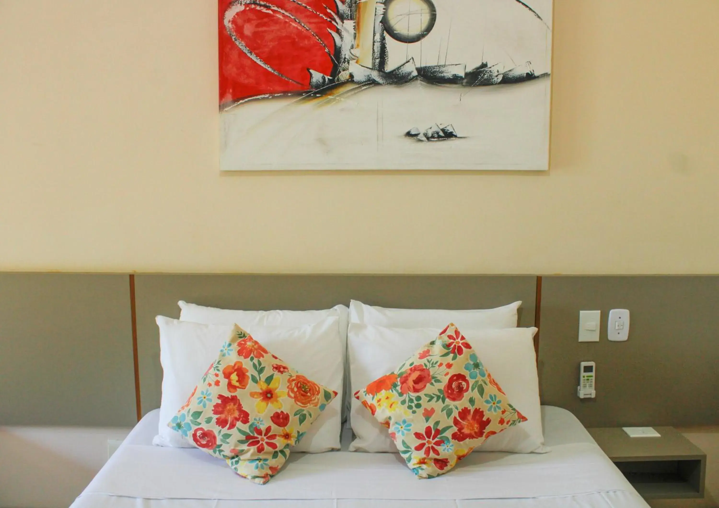 Suite with Balcony (2 Adults) in Lonier Praia Inn Flats Suite with Balcony (2 Adults) in Lonier Praia Inn Flats