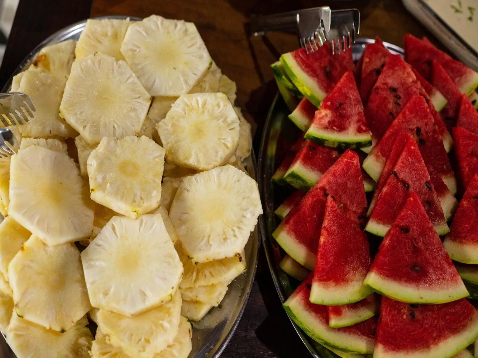 Breakfast in Lonier Praia Inn Flats