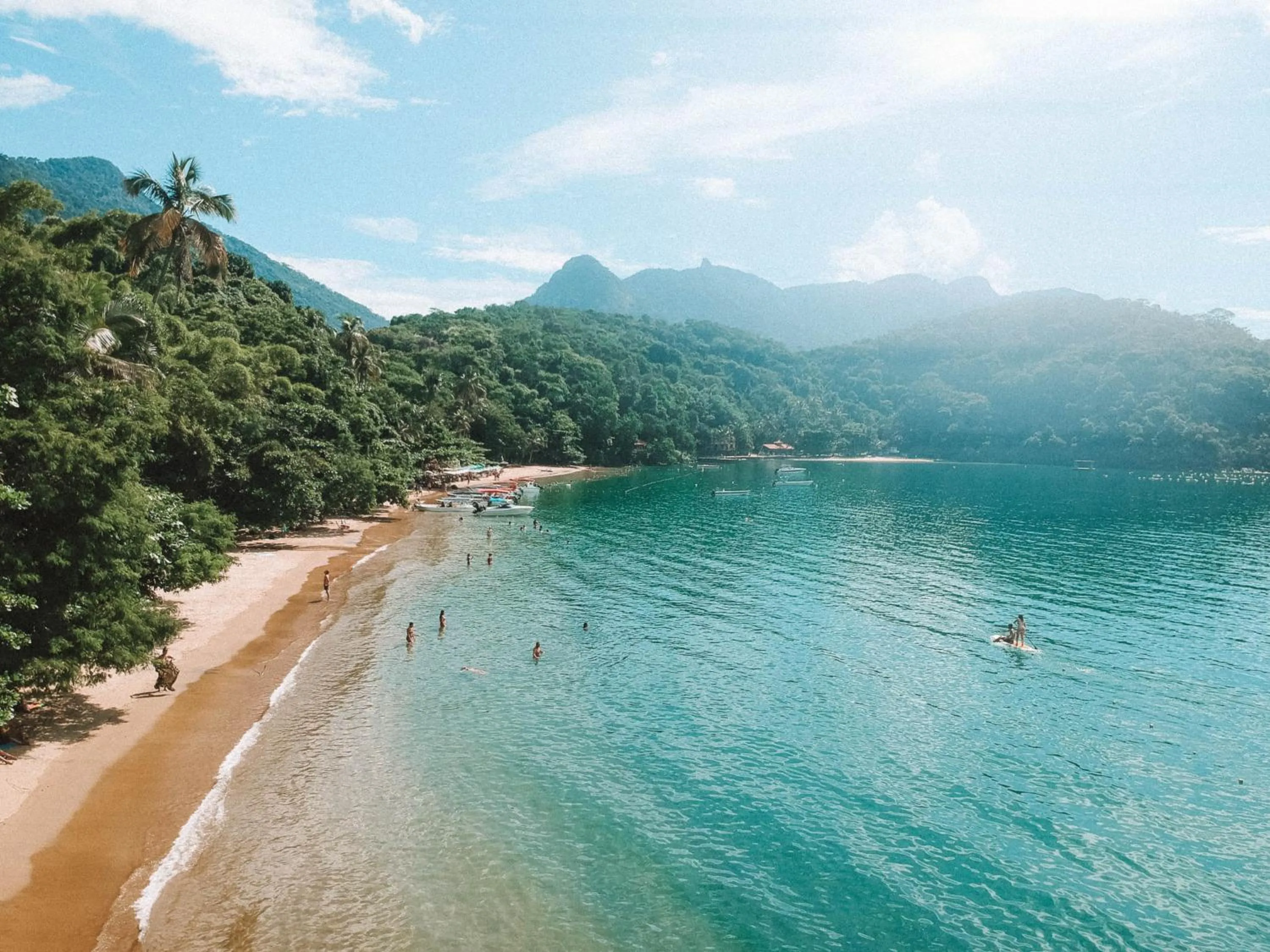 Nearby landmark in Lonier Praia Inn Flats
