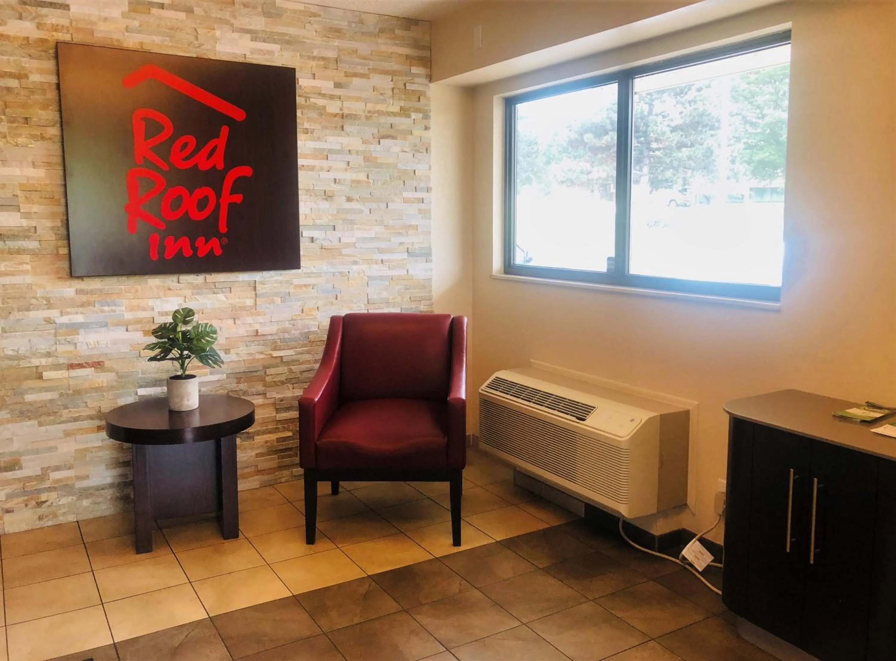 Lobby or reception in Red Roof Inn Bridgeton
