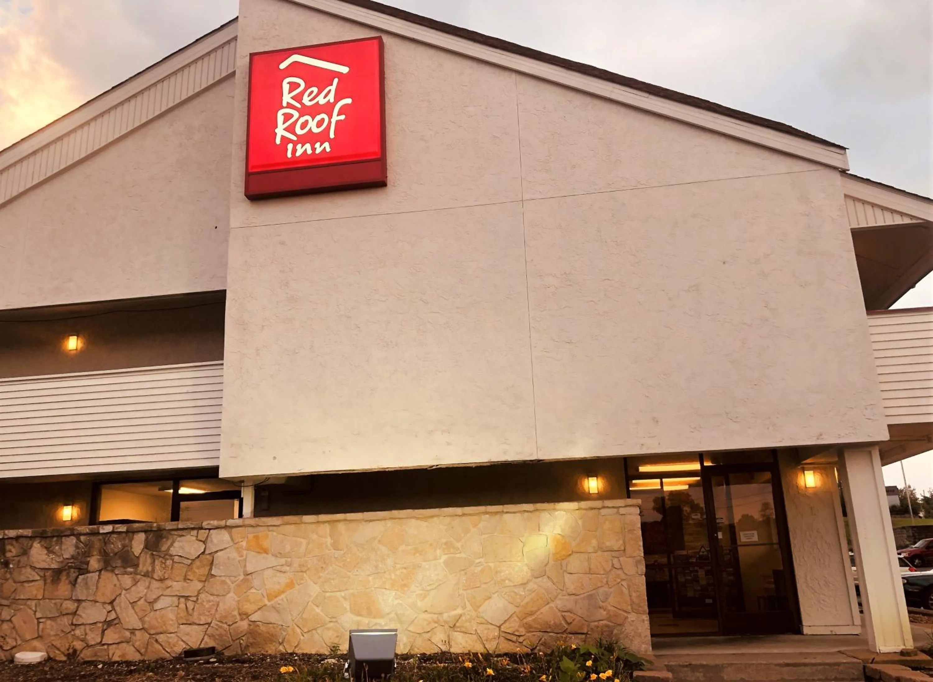 Property building in Red Roof Inn Bridgeton