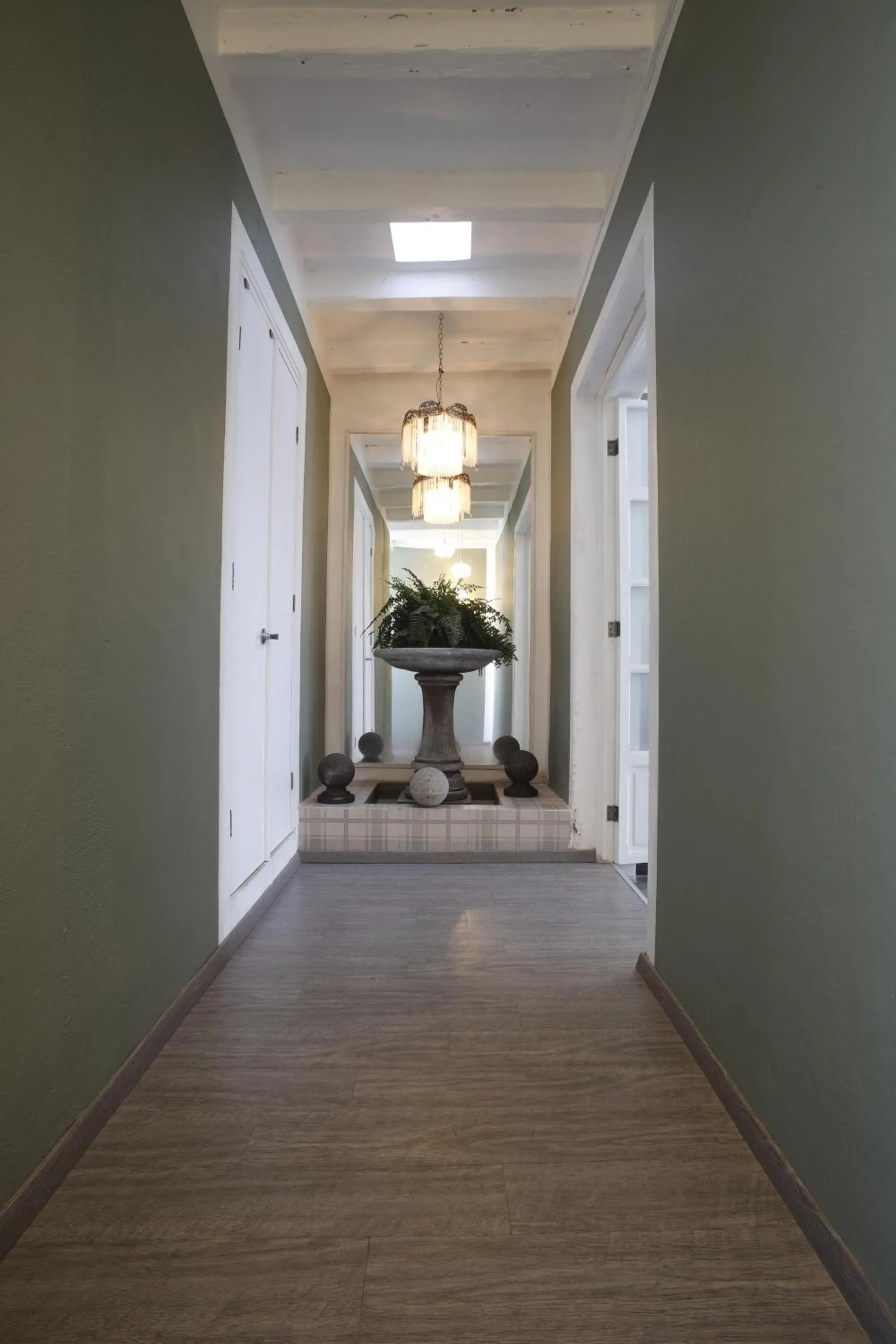 Photo of the whole room in La Casa del Atrio