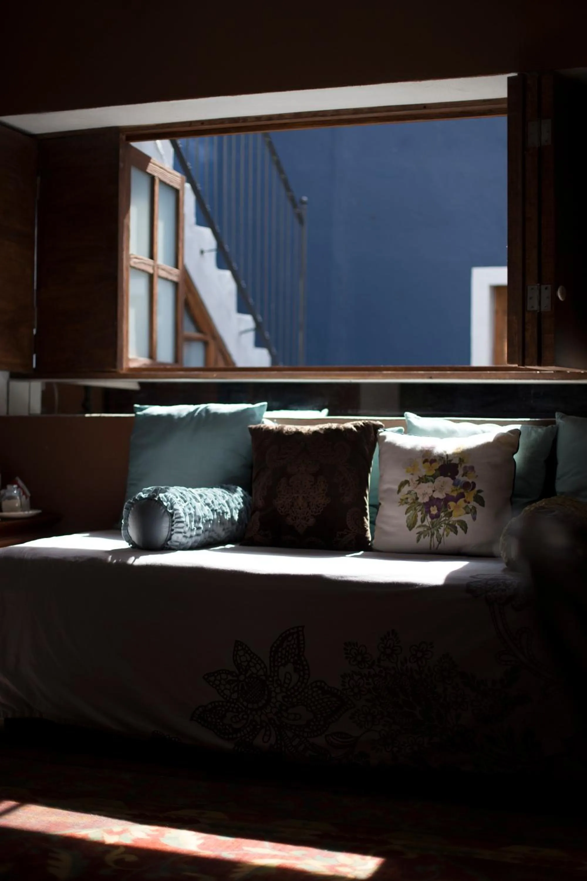 Photo of the whole room in La Casa del Atrio