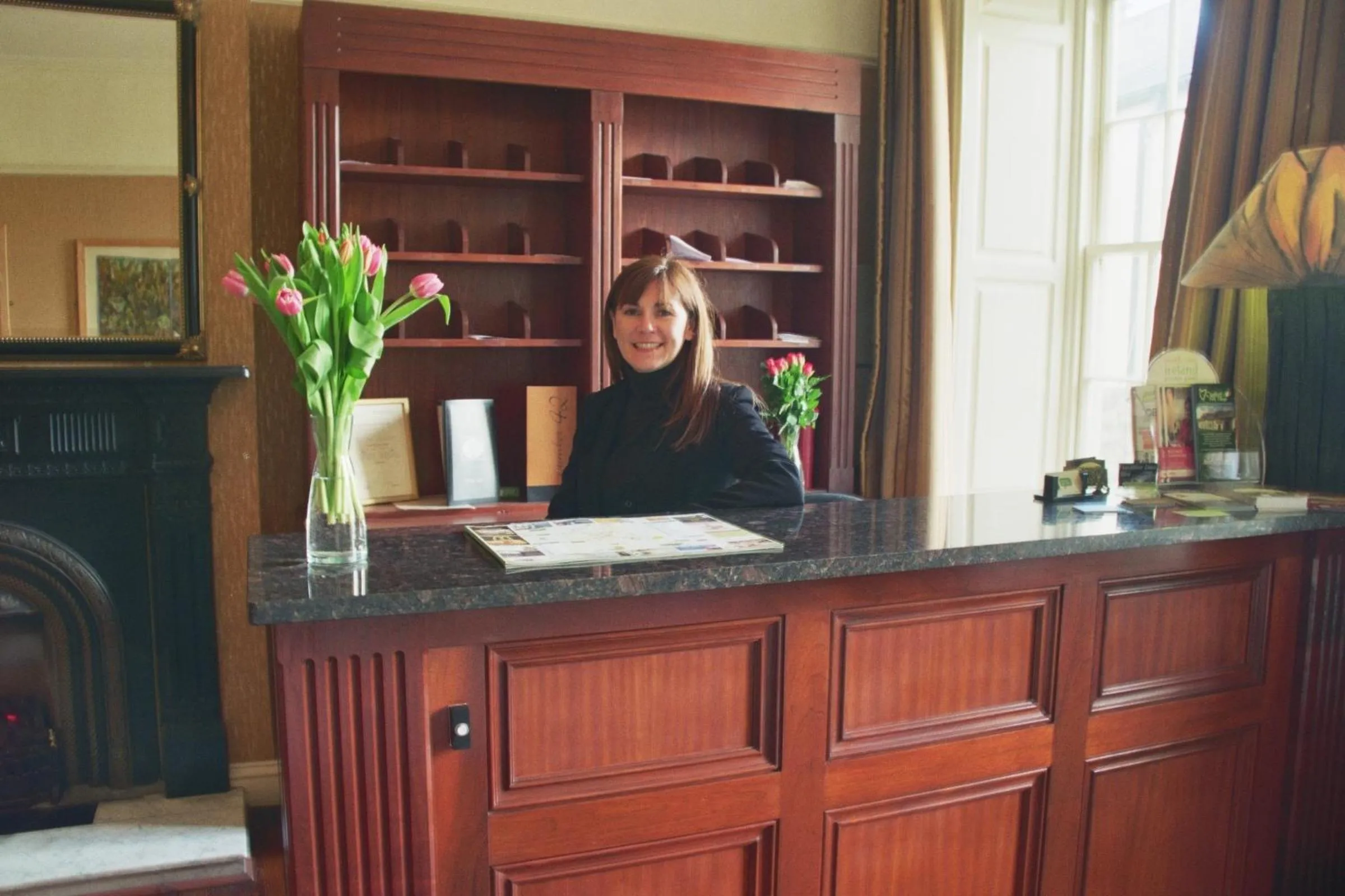 Lobby or reception in Baileys Hotel Cashel