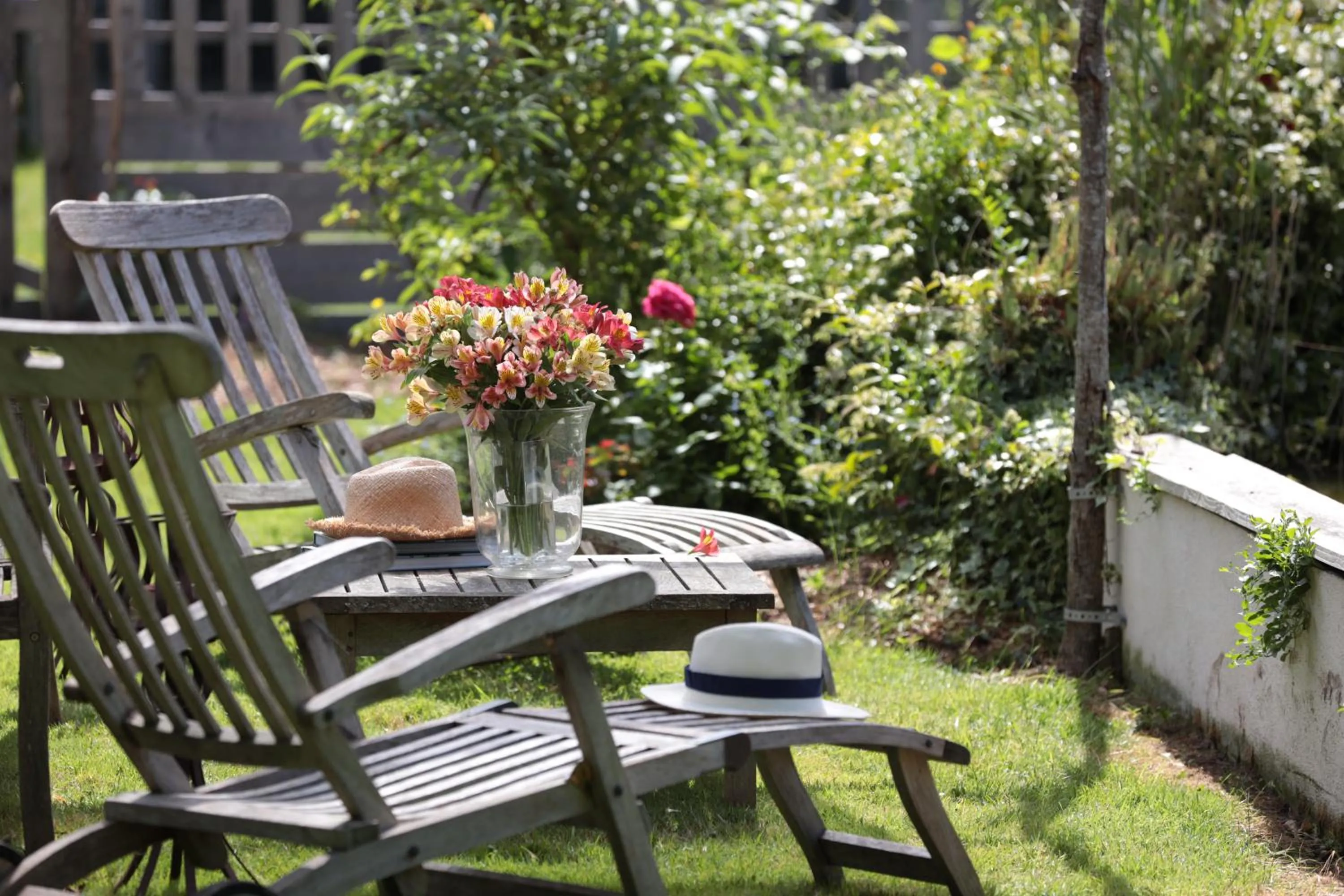 Patio in Relais de Chasse la Chaignaie